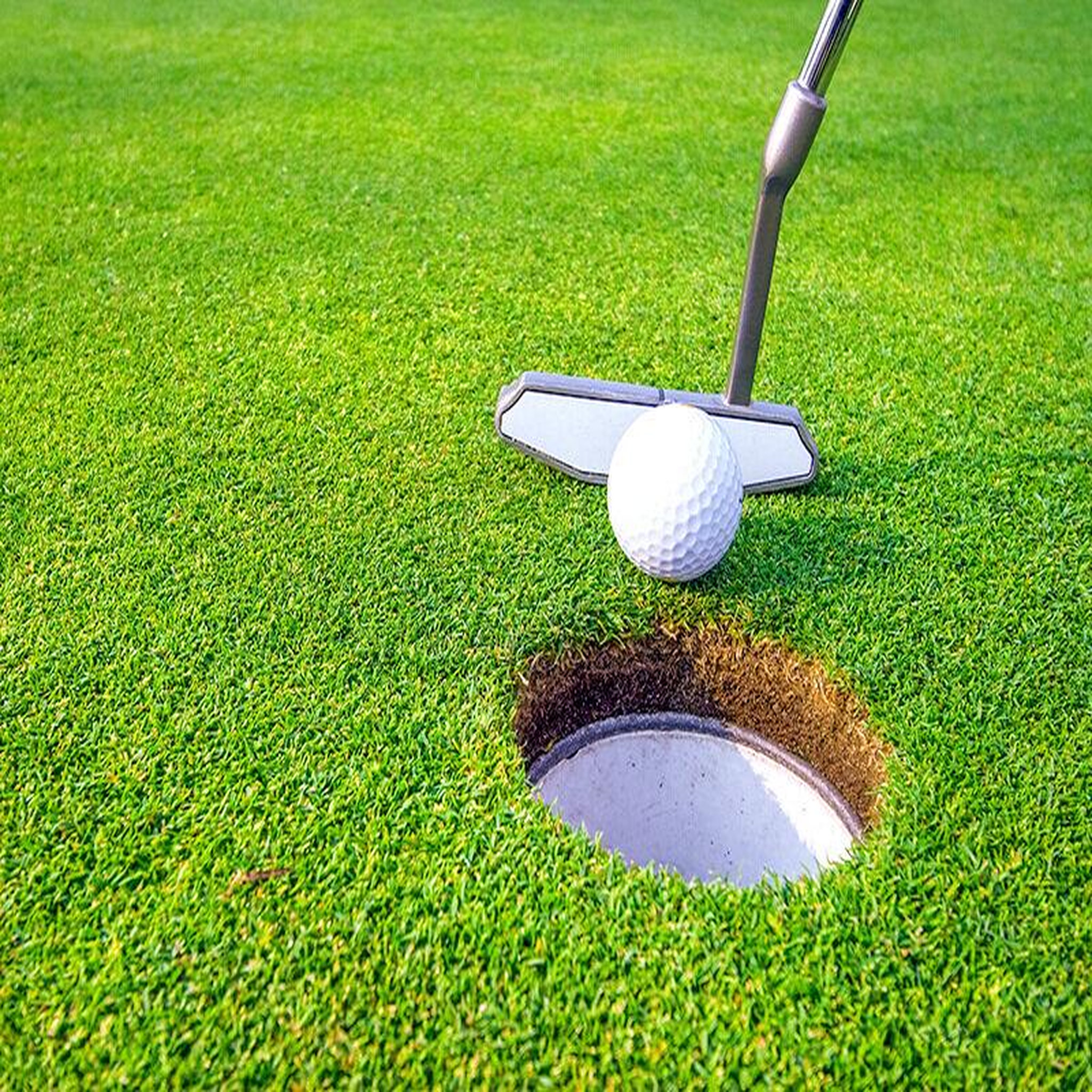 Voir la diapositive 4 : Smartbox Golf, green et détente - coffret cadeau sport & aventure