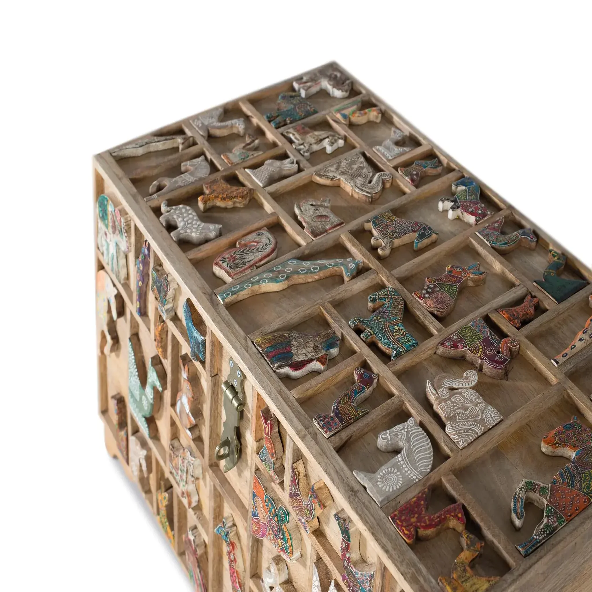 Voir la diapositive 5 : GINER Y COLOMER SL Coffre en bois de manguier 80 cm style rustique vintage