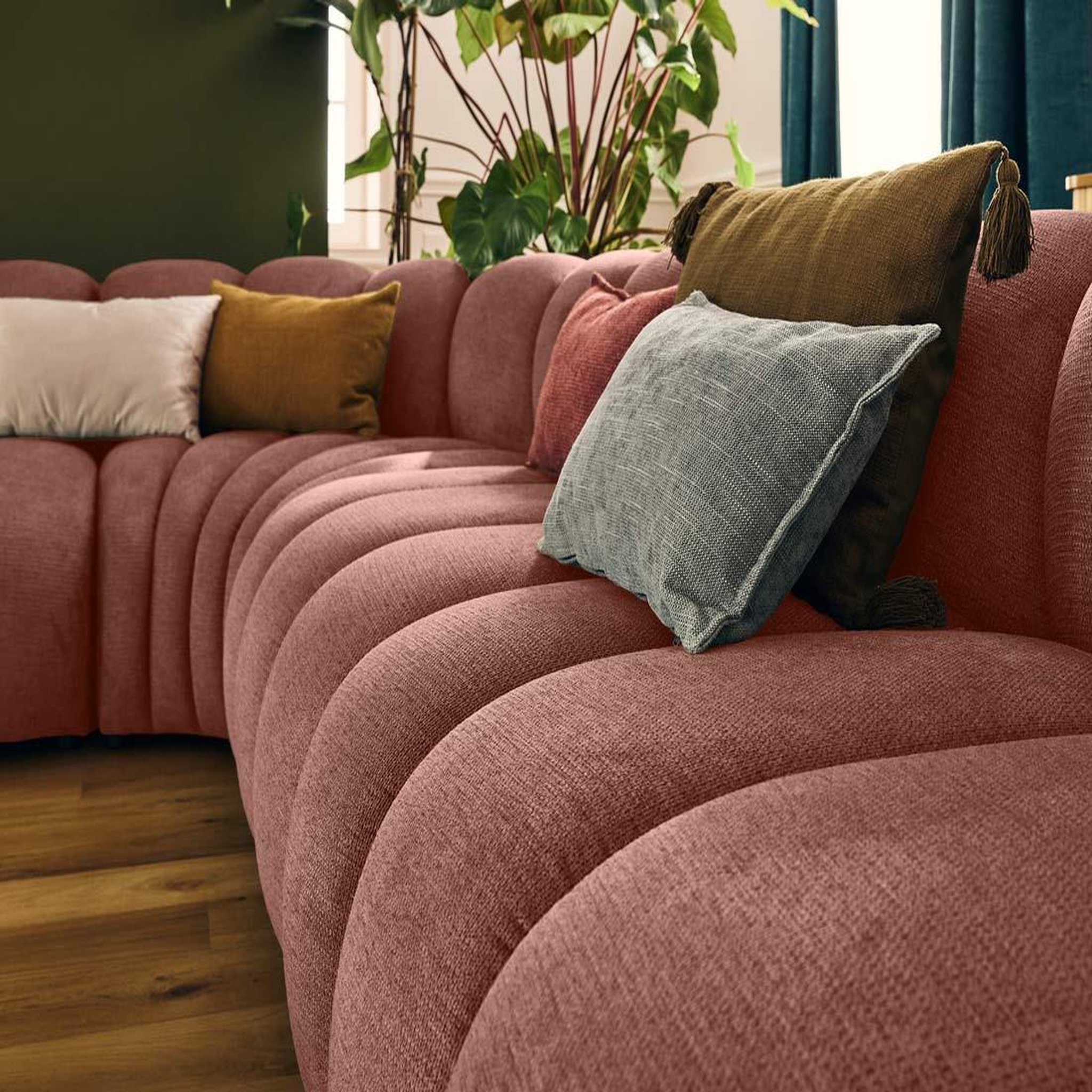 Voir la diapositive 4 : LISA DESIGN Debbie - canapé modulable d'angle droit 5 places en tissu texturé