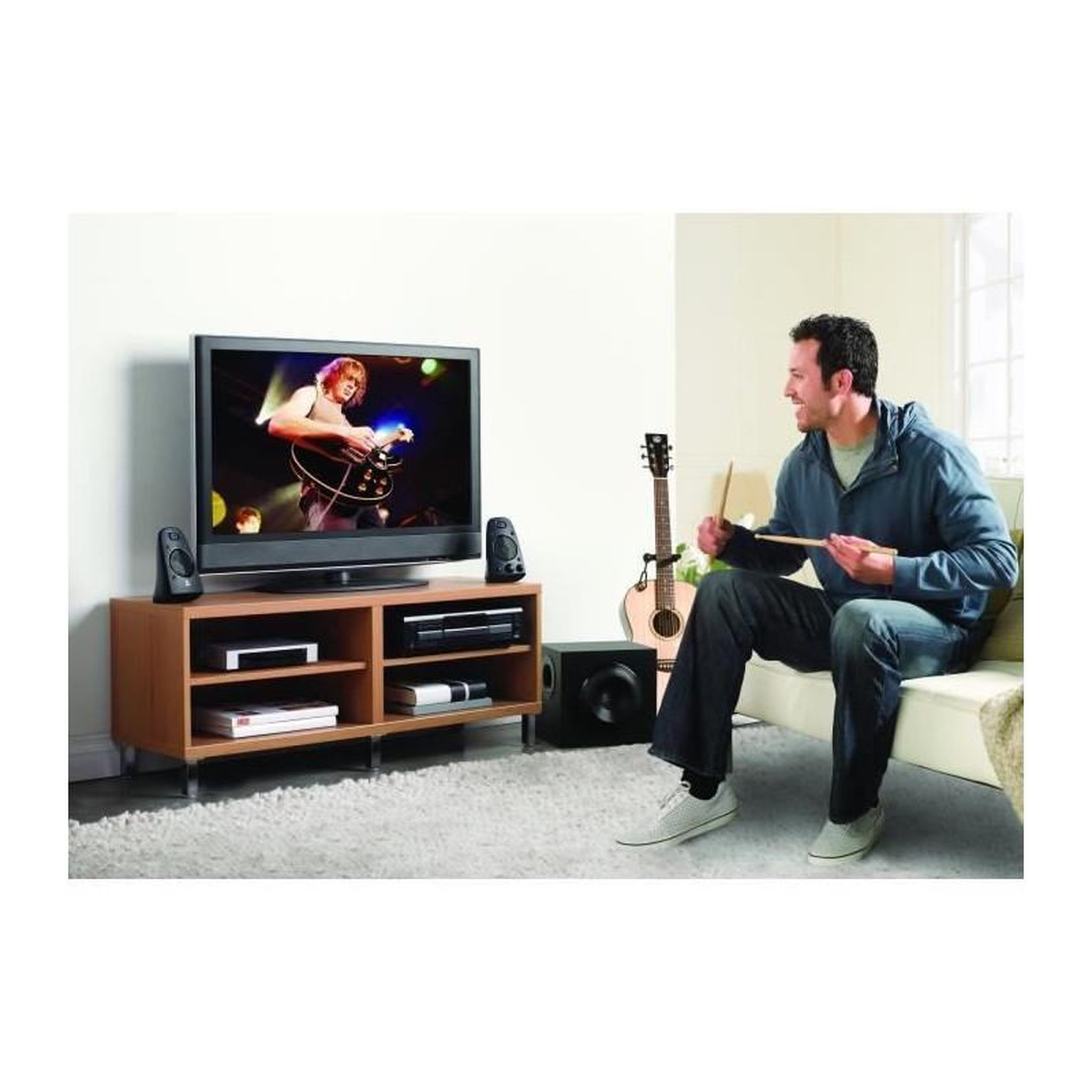 Voir la diapositive 4 : Logitech Logitech enceintes 2.1 - Z623 200W