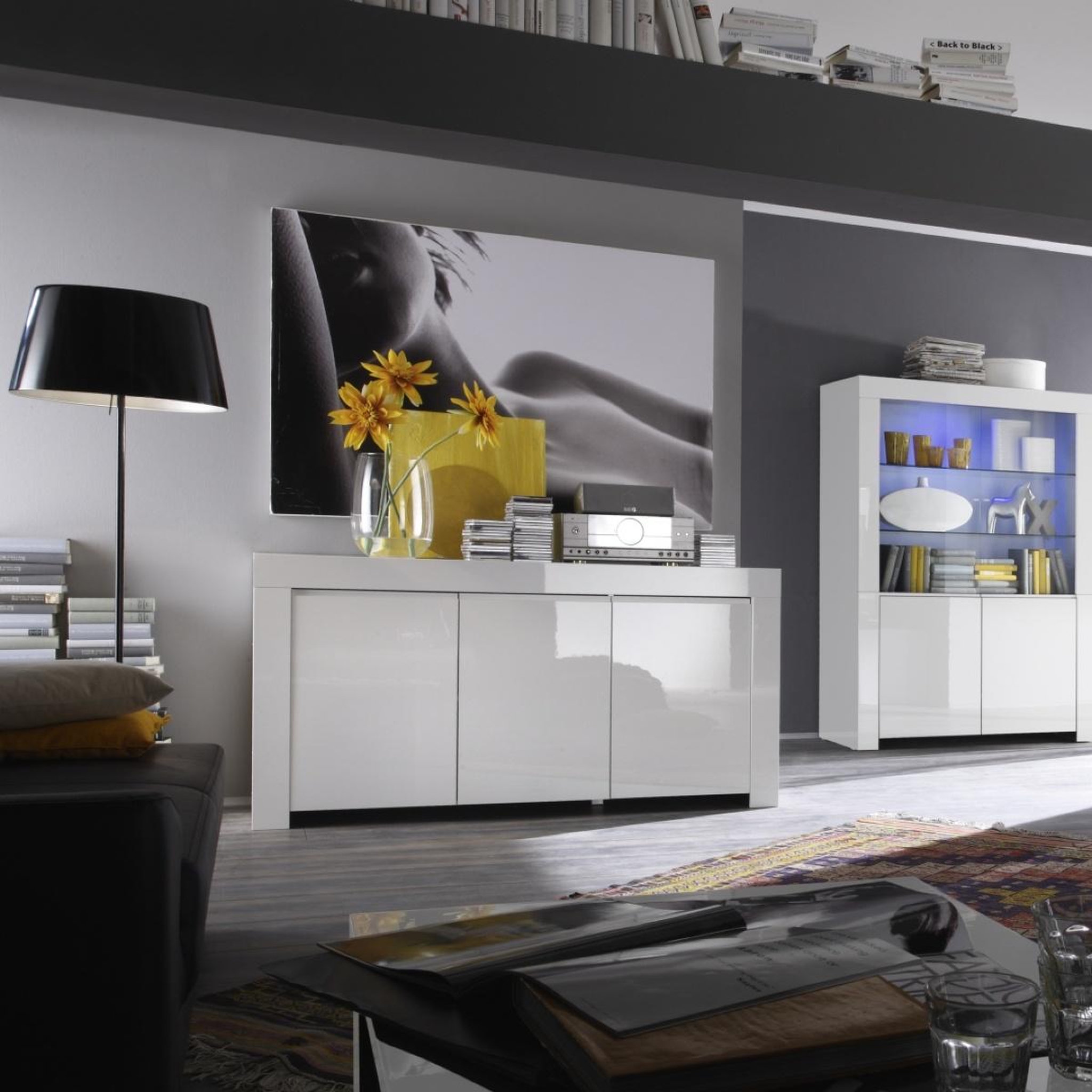 Voir la diapositive 4 : JLC KREATION Buffet design 3 portes laqué blanc 160cm aphodite