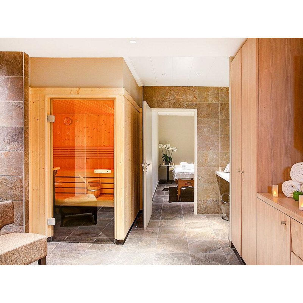 Smartbox 2 jours en hôtel de charme 4* à Meudon-la-Forêt avec accès illimité au sauna et dîner 2 plats - Coffret Cadeau Séjour