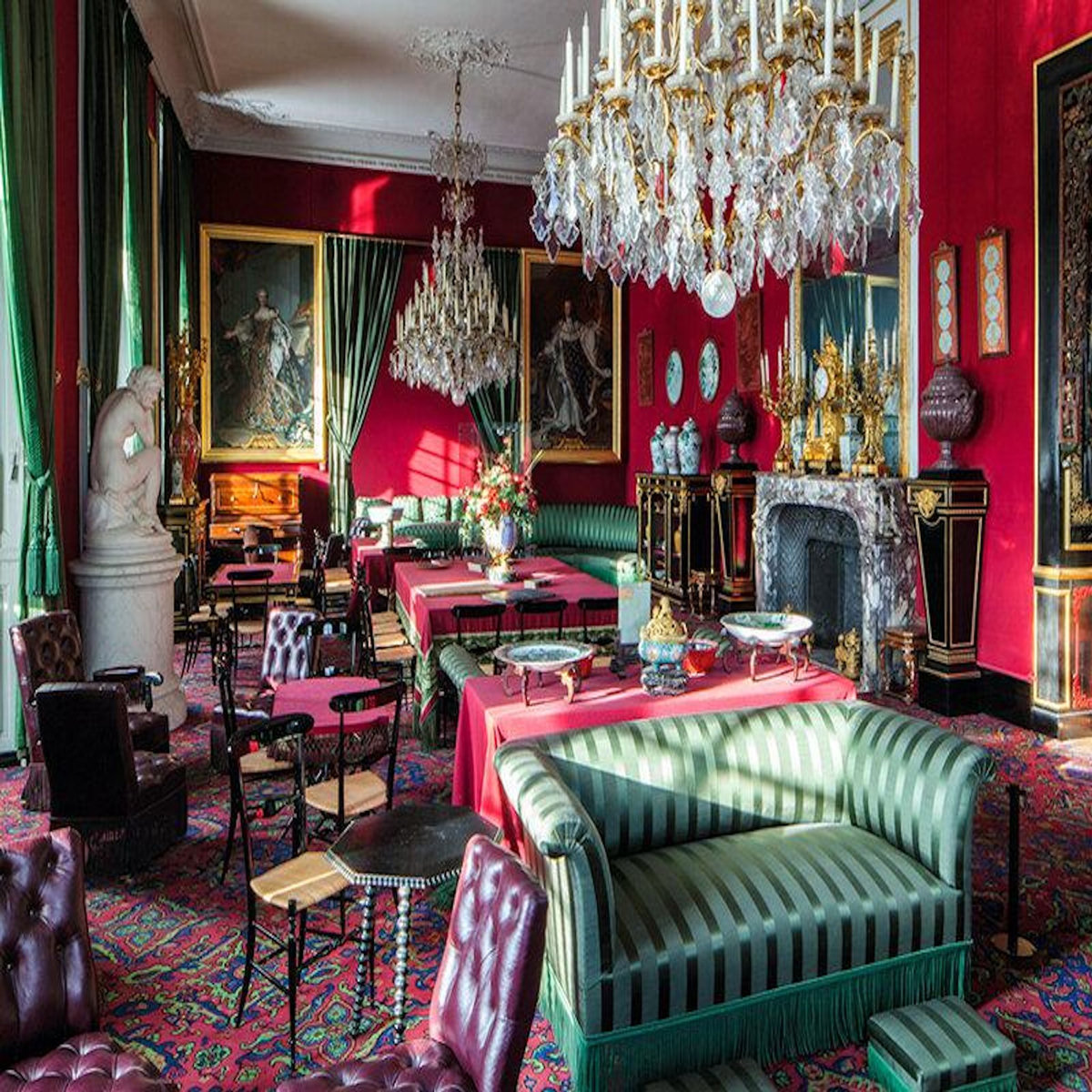 Smartbox 3 entrées prioritaires pour visiter le château de Fontainebleau - Coffret Cadeau Sport & Aventure