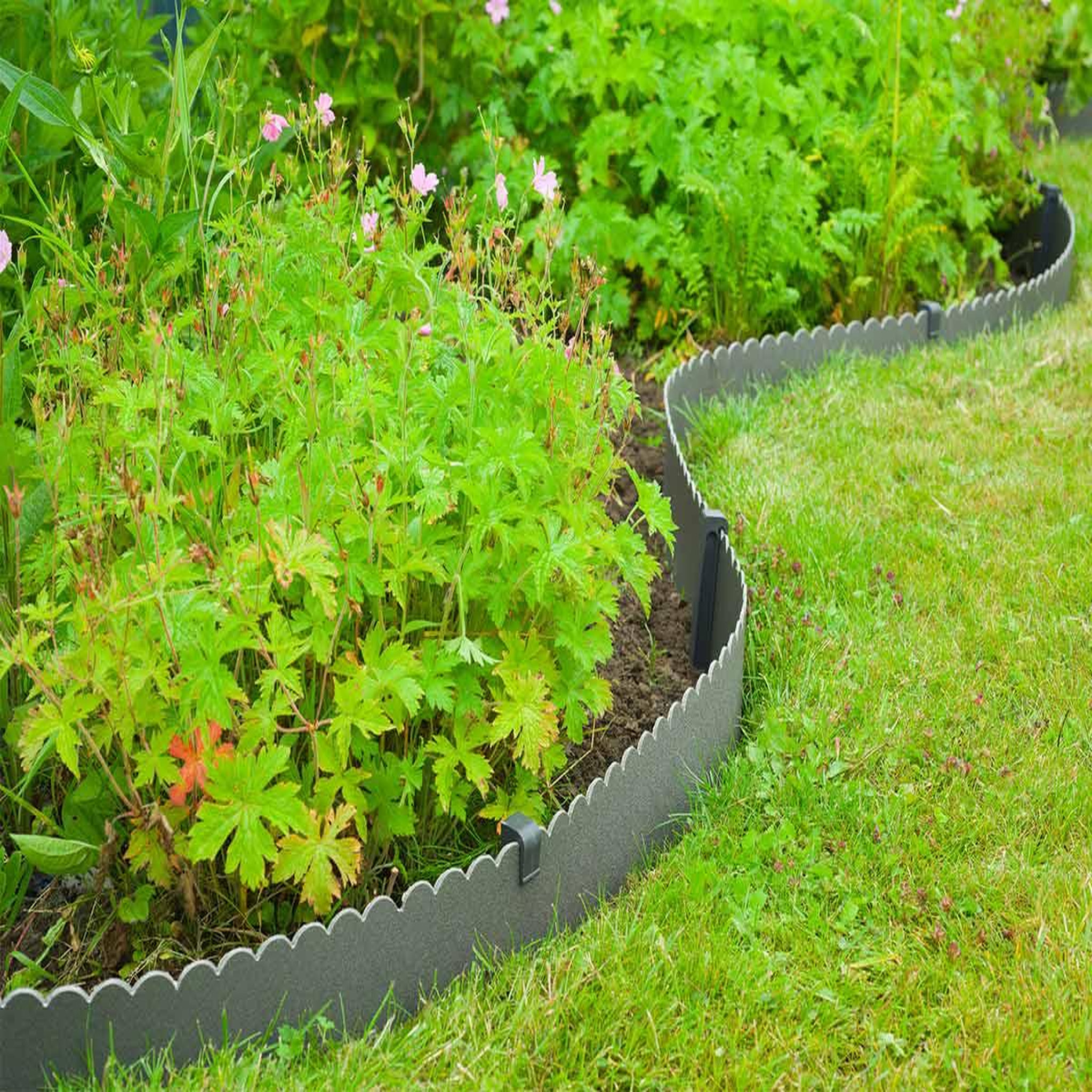 Voir la diapositive 3 : NATURE Bordure de jardin décorative Nature 2 motifs en PE recyclé, 12 x H13 cm, coloris gris