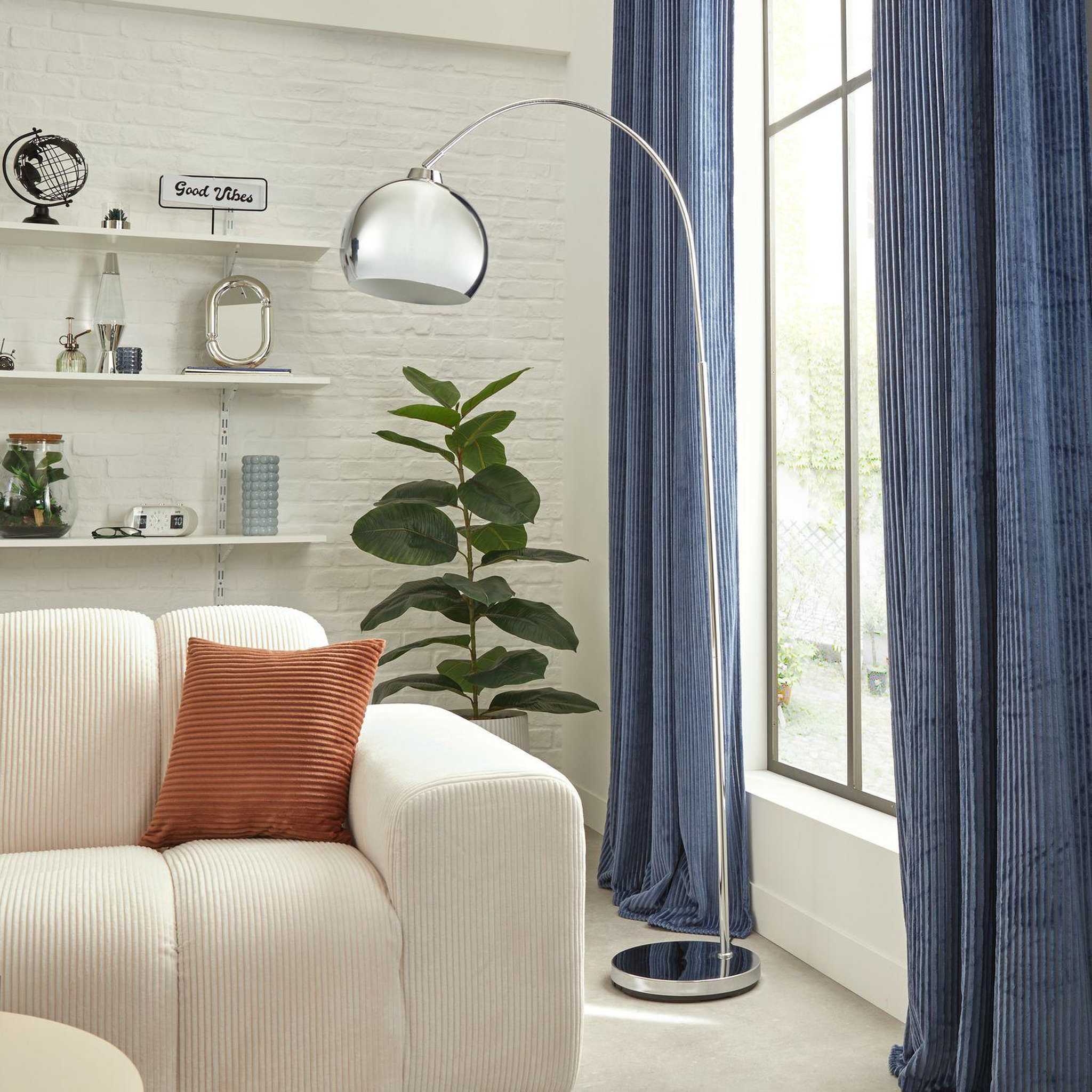 Voir la diapositive 2 : ATMOSPHERA Lampadaire arc en acier floris - h. 177 cm - argent