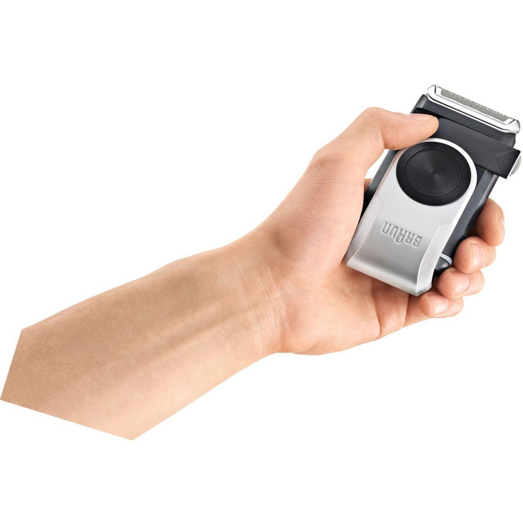 Voir la diapositive 4 : BRAUN Rasoir électrique PocketGo M60b