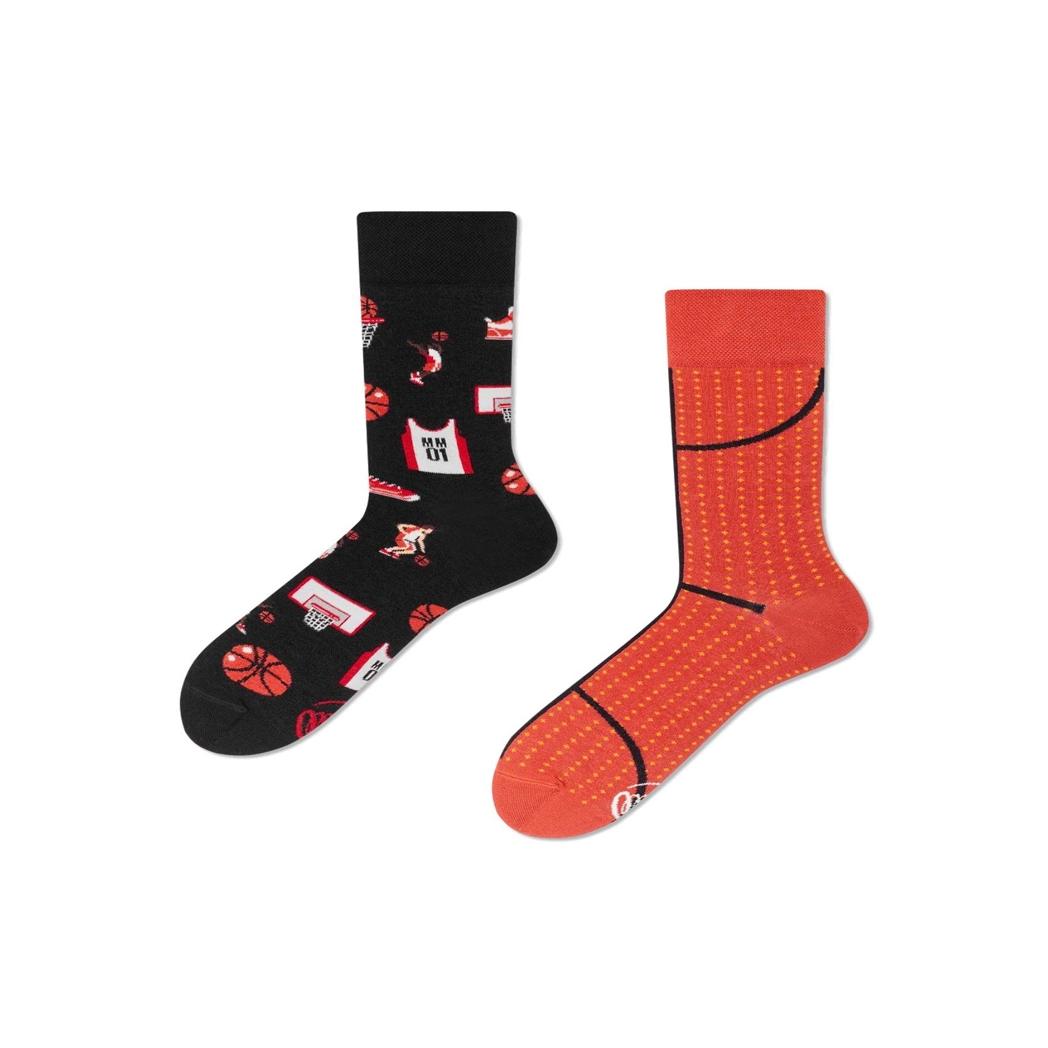 MANY MORNINGS Chaussettes basketball. Coloris disponibles : Multicolore