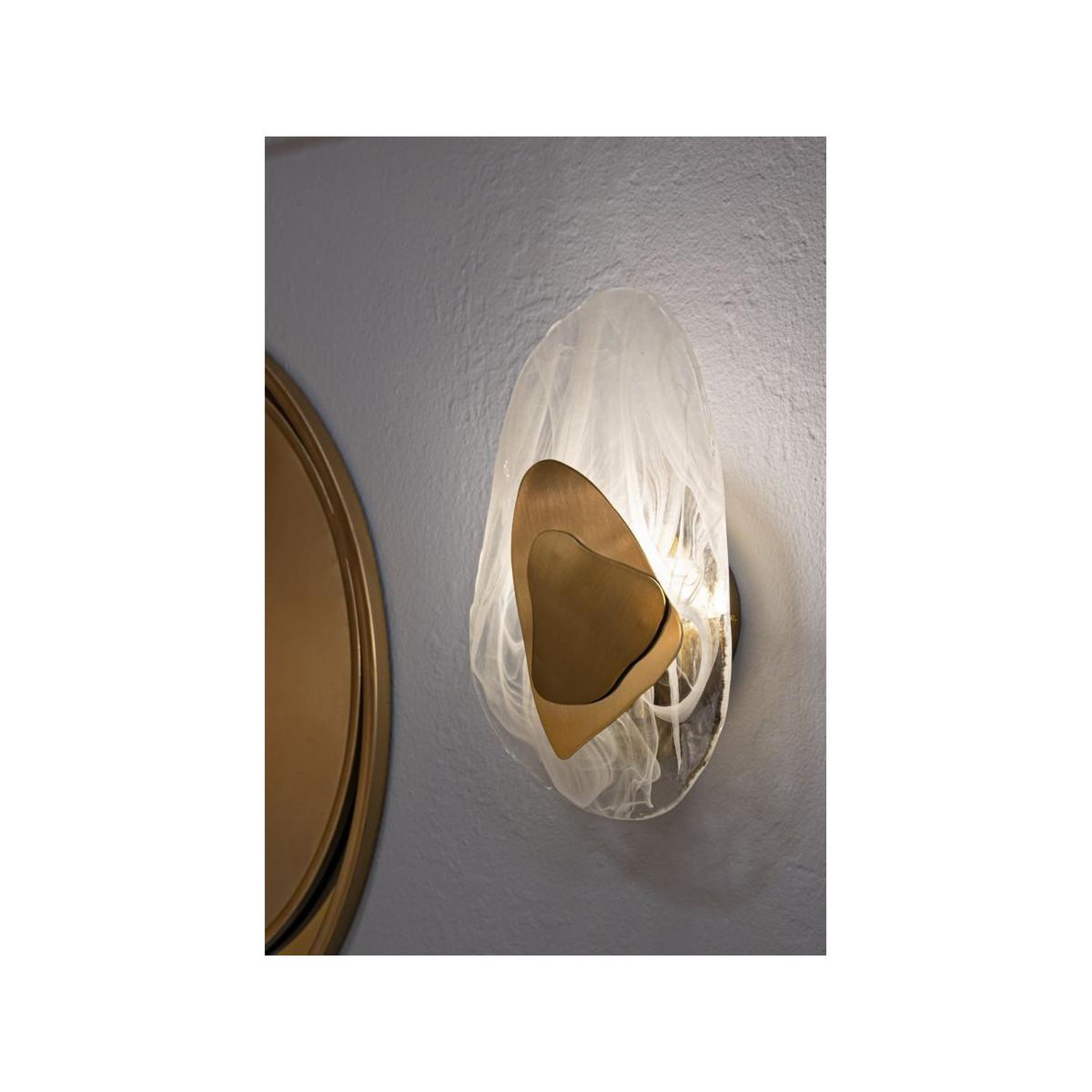 Voir la diapositive 5 : Paris Prix Applique murale en verre  ocean  31cm blanc & or