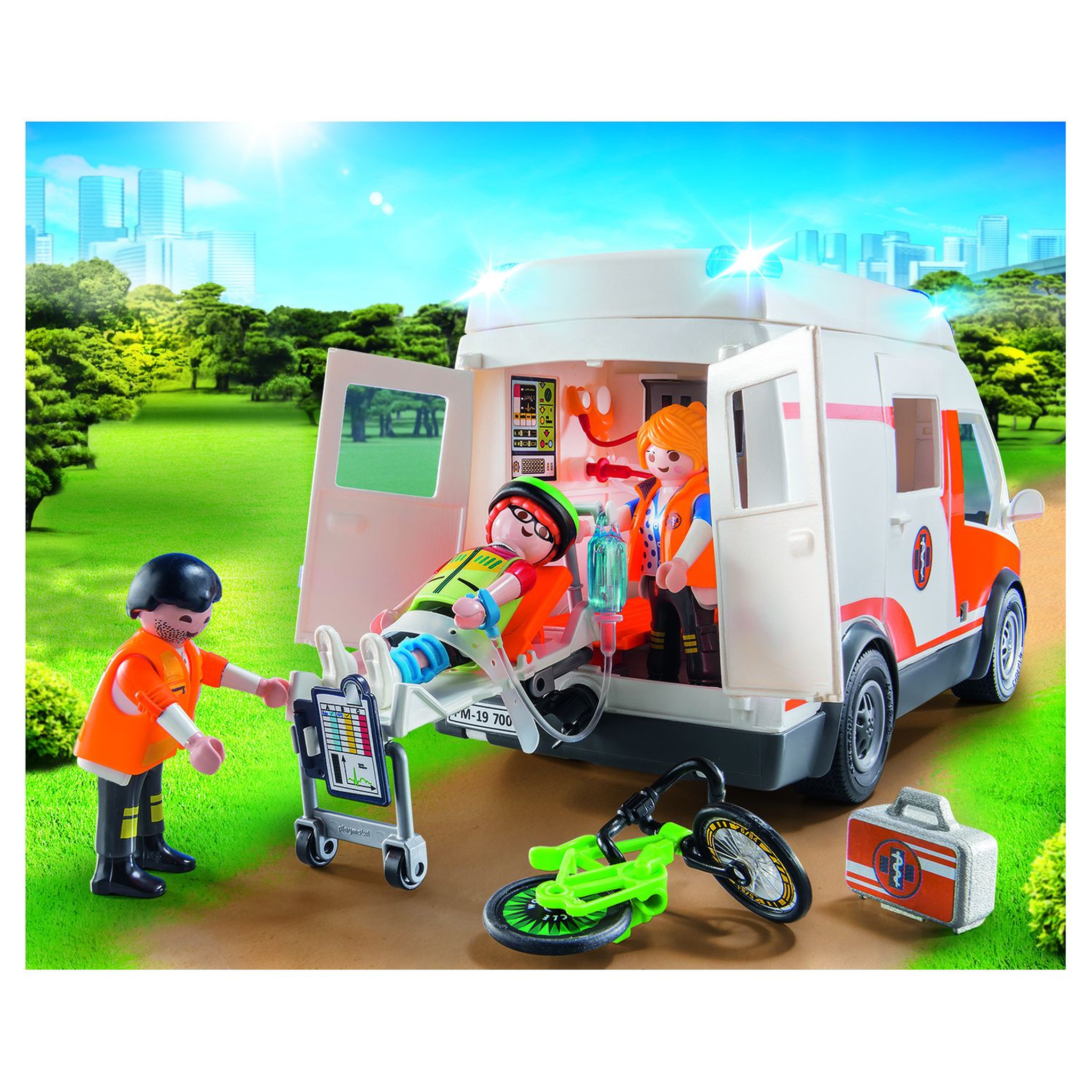 Voir la diapositive 2 : PLAYMOBIL 70049 - City Life - Ambulance et secouristes
