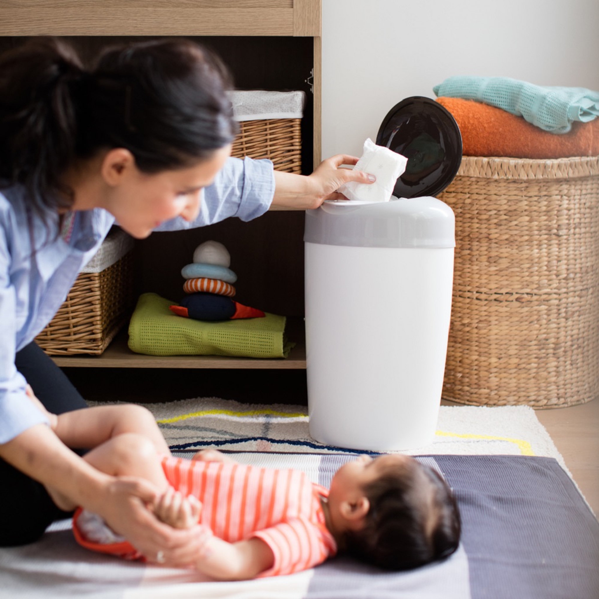 Voir la diapositive 3 : TOMMEE TIPPEE Recharges poubelle à couches SIMPLEE x3