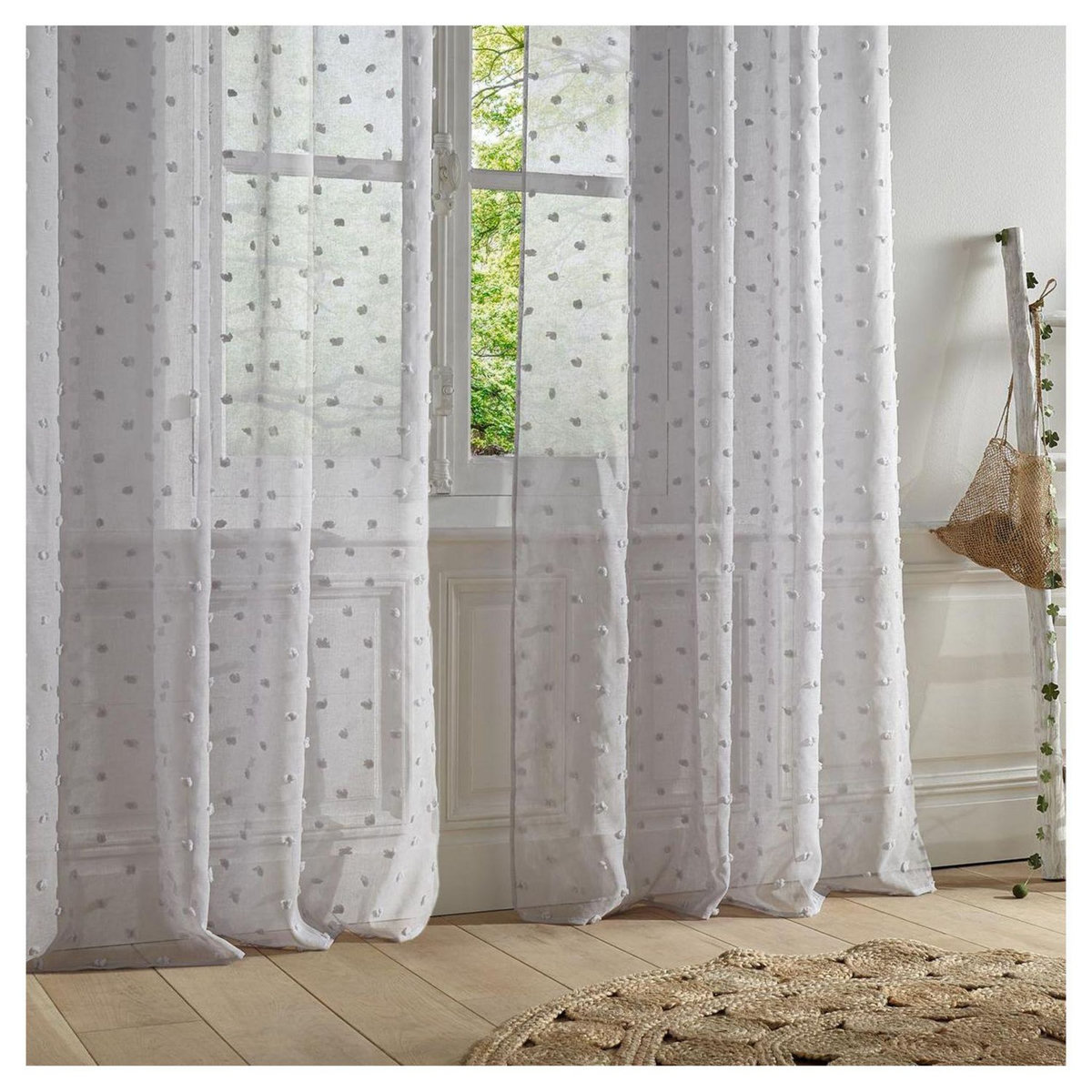 ATMOSPHERA Rideau Voilage à oeillets métal en polyester motifs plumetis 140x240cm LILY 