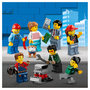 Voir la diapositive 4 : LEGO City 60258 - L'Atelier de Tuning