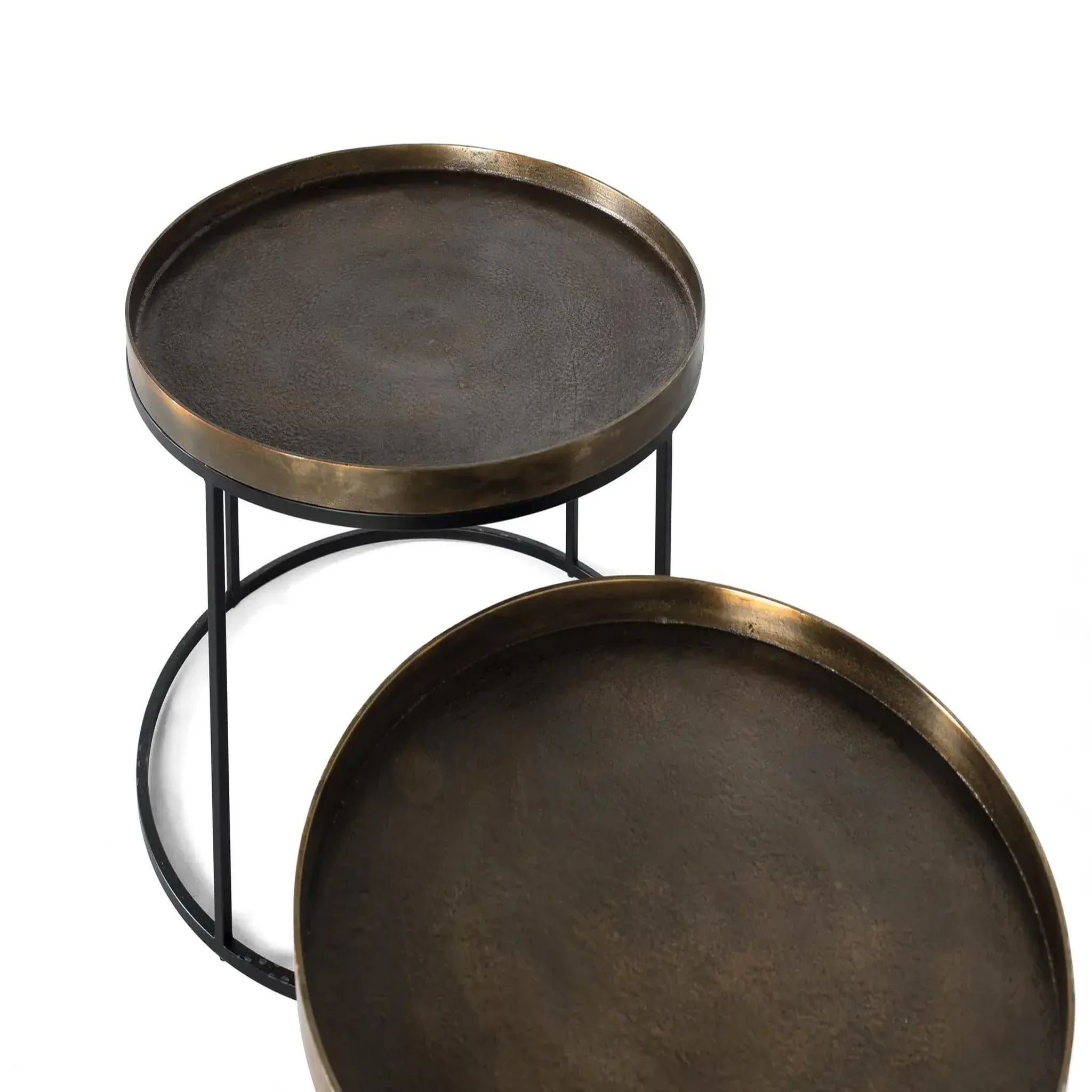 Voir la diapositive 3 : GINER Y COLOMER SL Lot de 2 tables basses de aluminium grande table : 75 cm, petite table : 65 cm style industriel