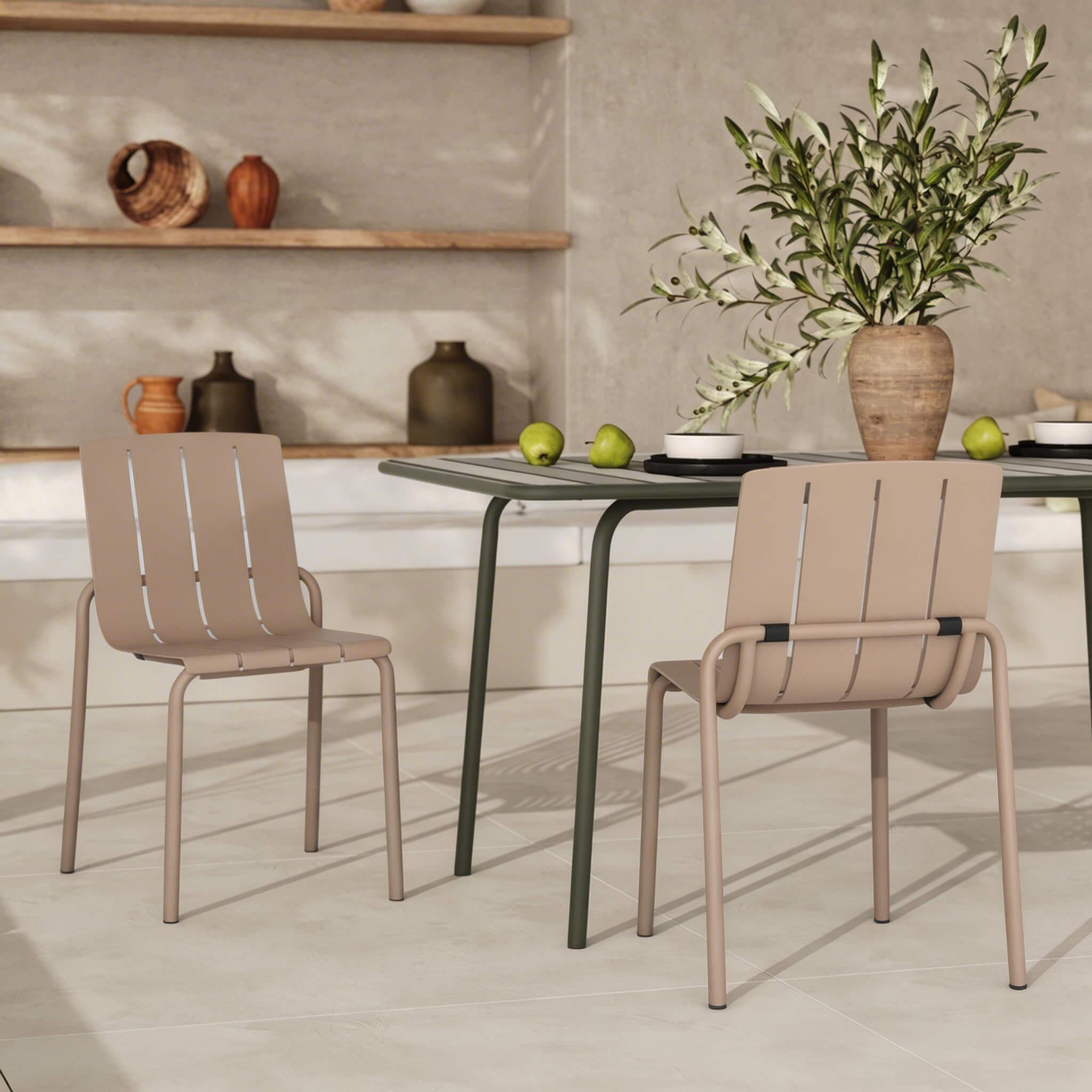 Voir la diapositive 2 : MAISON PAVANE Lot de 2 chaises de jardin en métal taupe-suna