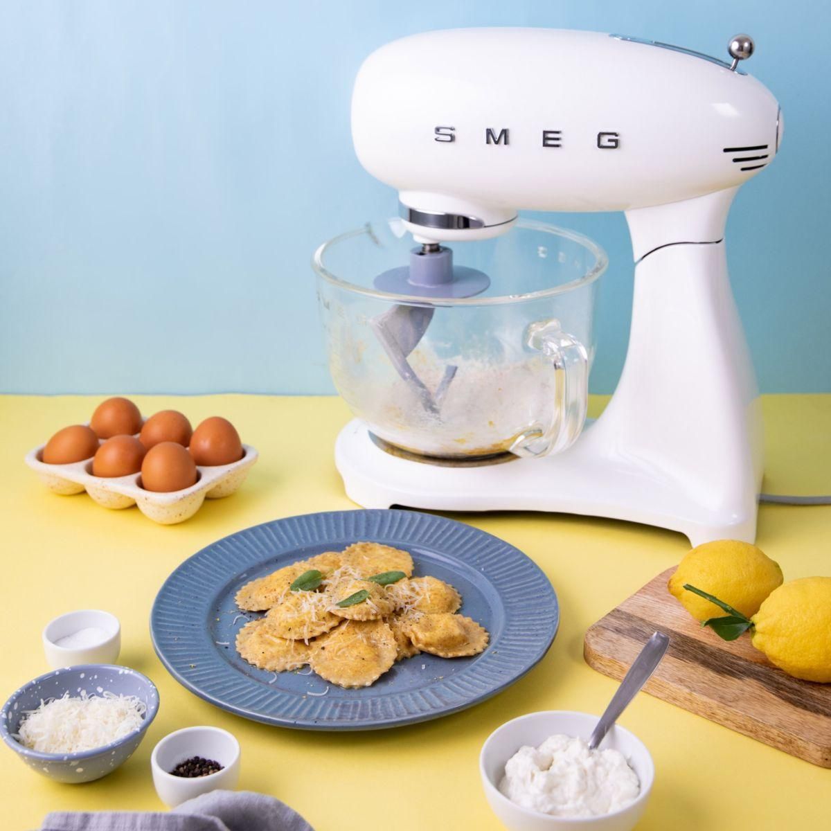 SMEG Crochet pétrisseur pour robot sur socle smf01 - smdh01