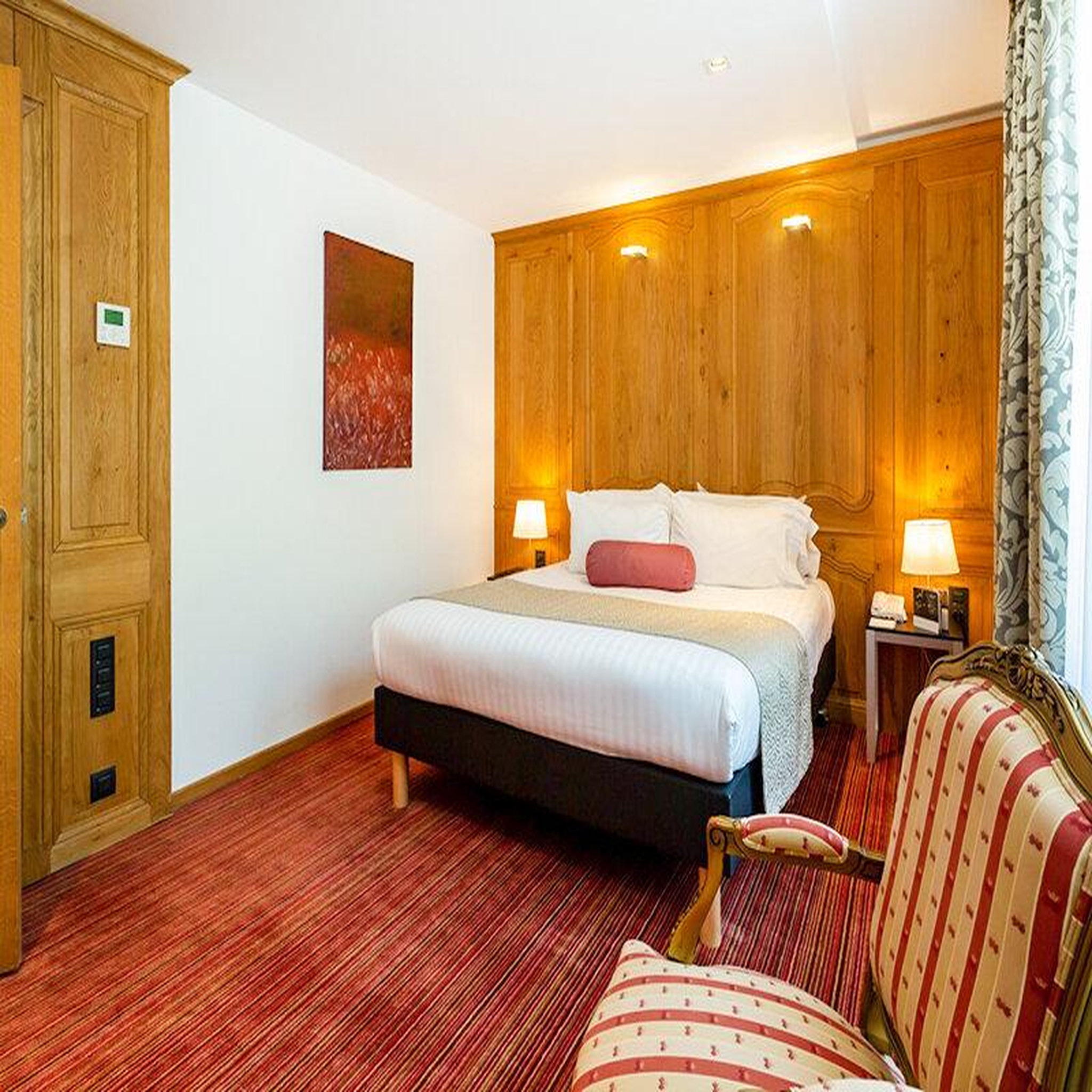 Voir la diapositive 2 : Smartbox Séjour luxueux à lille : 2 jours en hôtel 5* avec parenthèse bien-être - coffret cadeau séjour