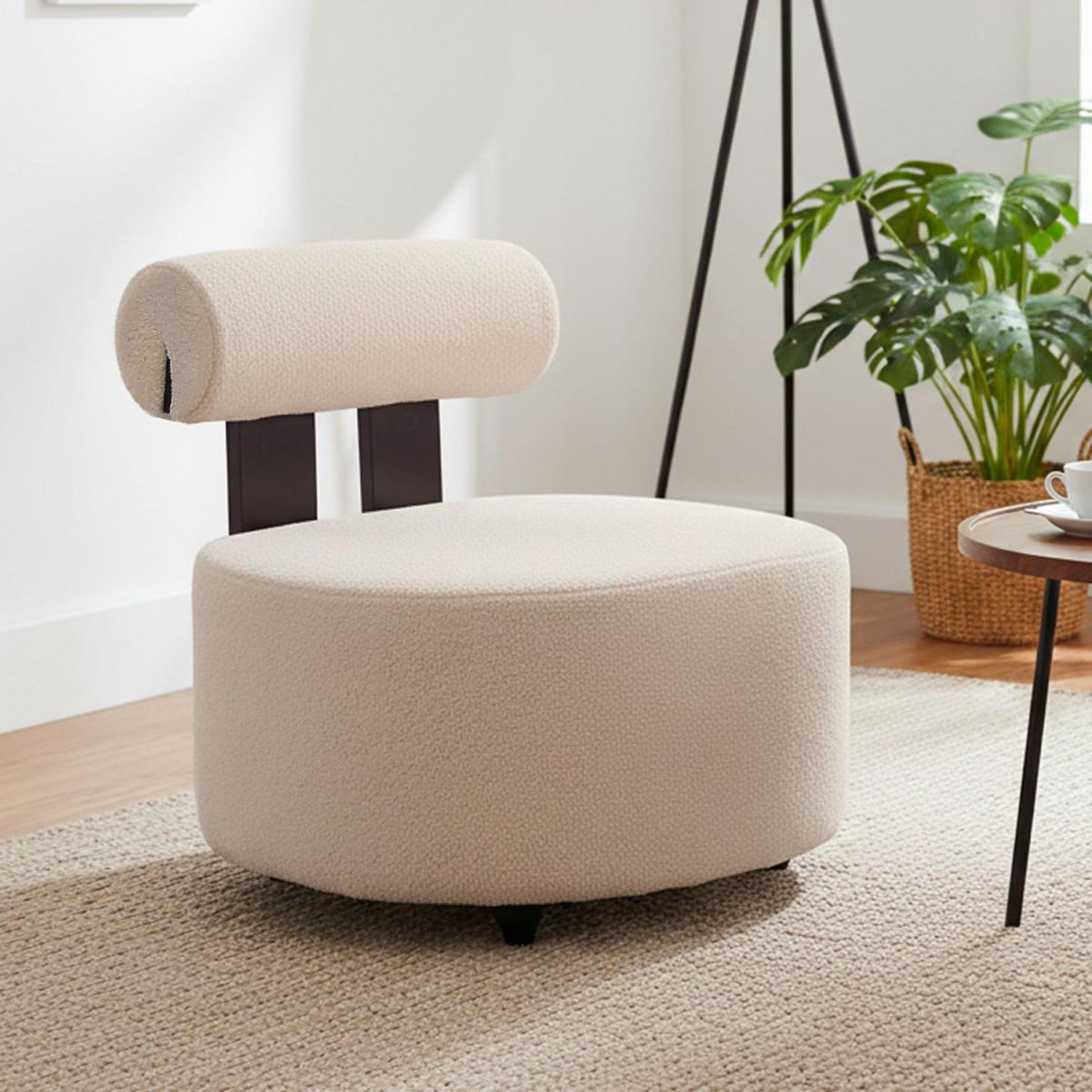 Voir la diapositive 6 : Paris Prix Fauteuil design en tissu bouclette  jasper  73cm beige