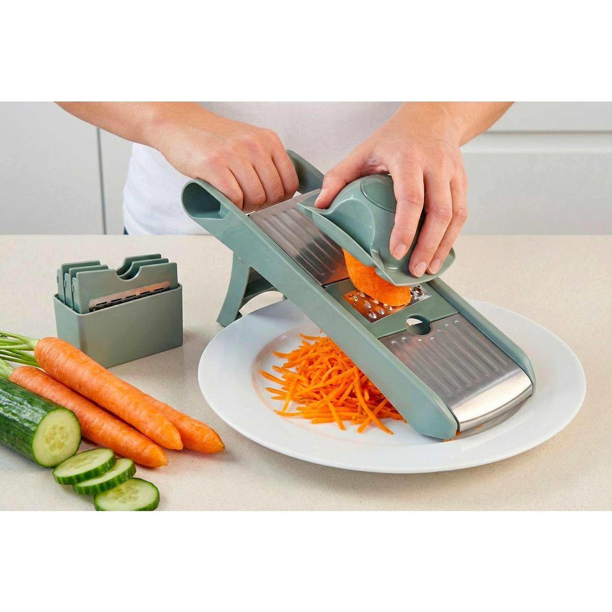Voir la diapositive 2 : ESSENTIEL B Mandoline multifonction vert sauge