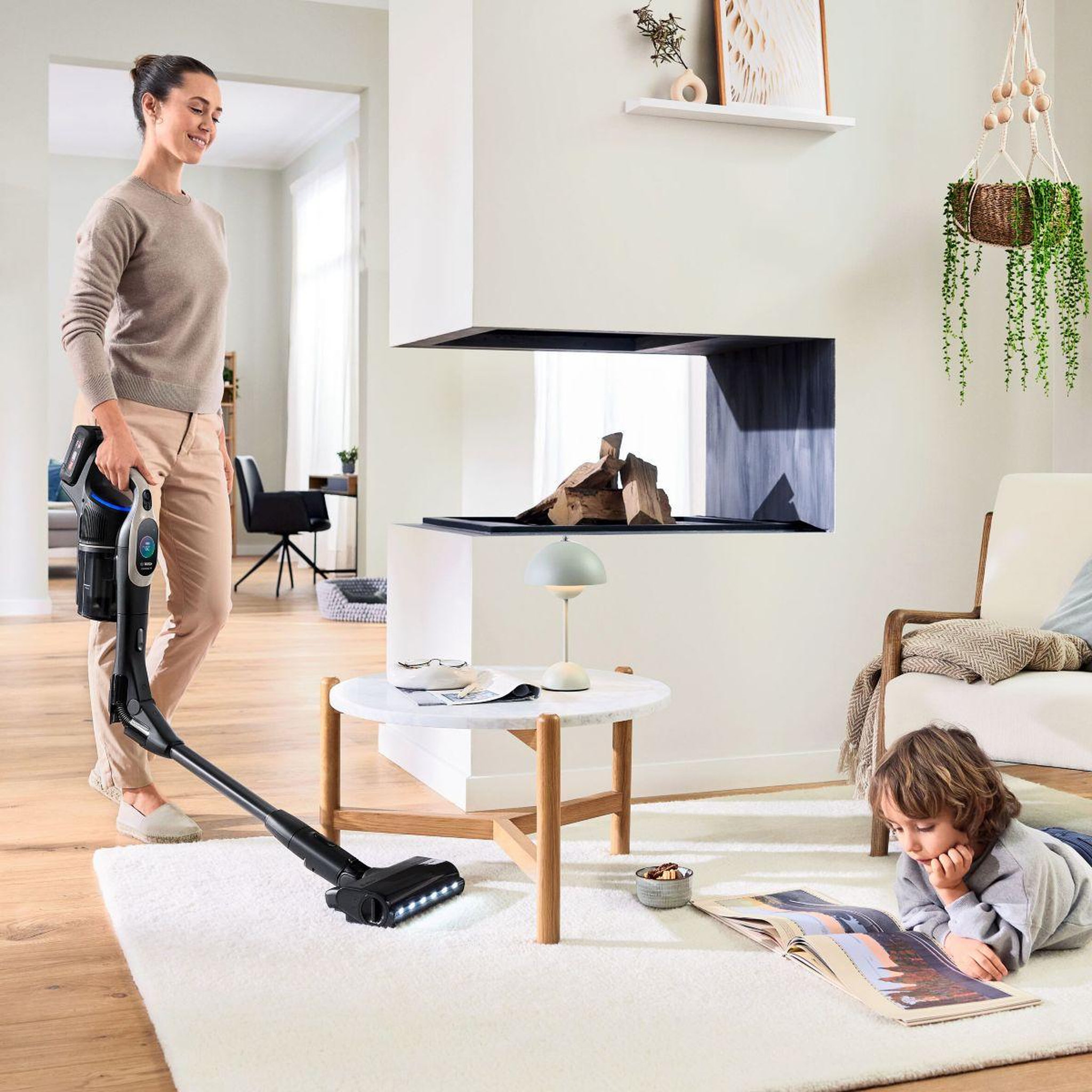 Voir la diapositive 2 : BOSCH Aspirateur balai Unlimited 10 BSS1041GHF