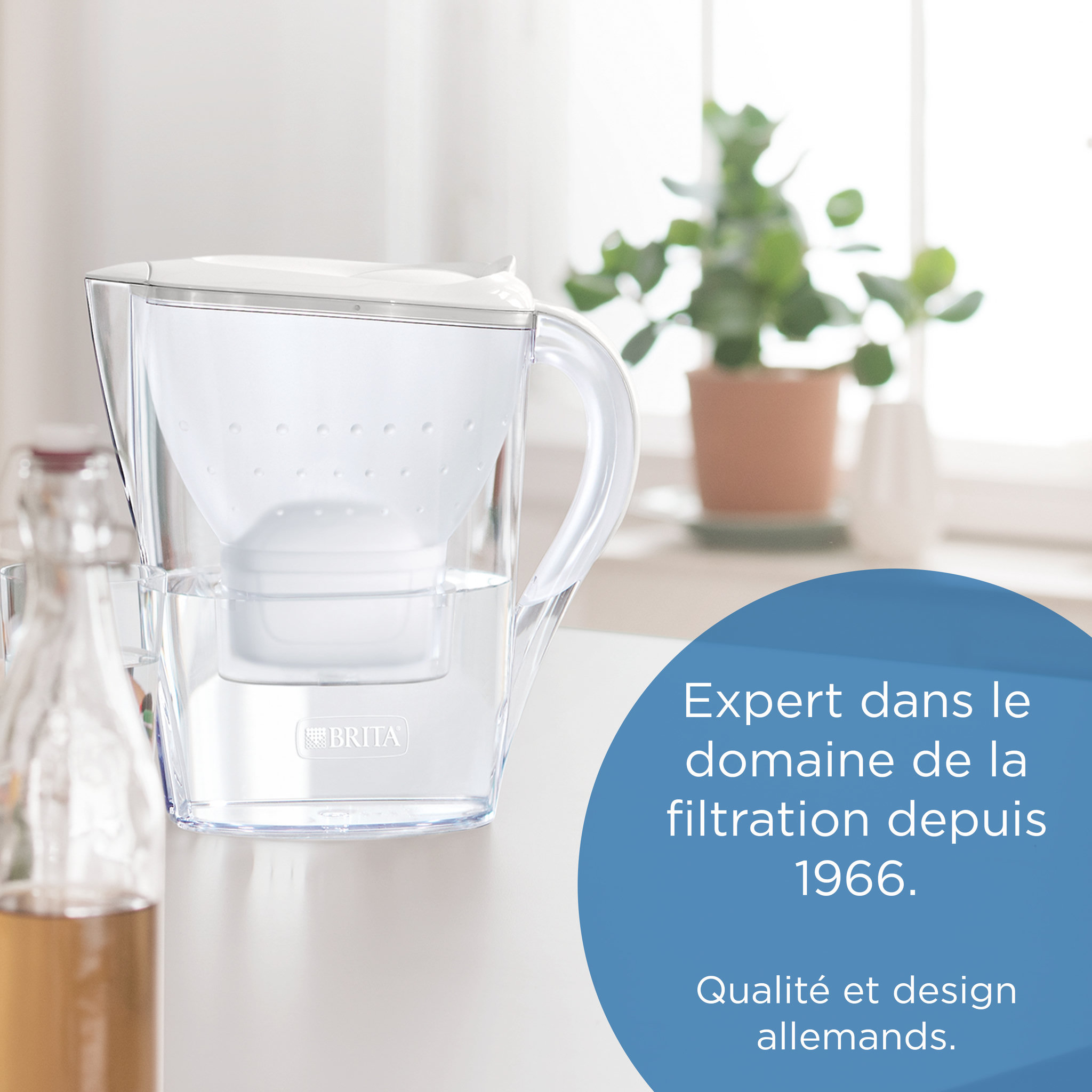 Voir la diapositive 7 : BRITA BRITA Carafe filtrante Marella graphite (2,4L) inclus 1 cartouche filtrante MAXTRA PRO All-in-1