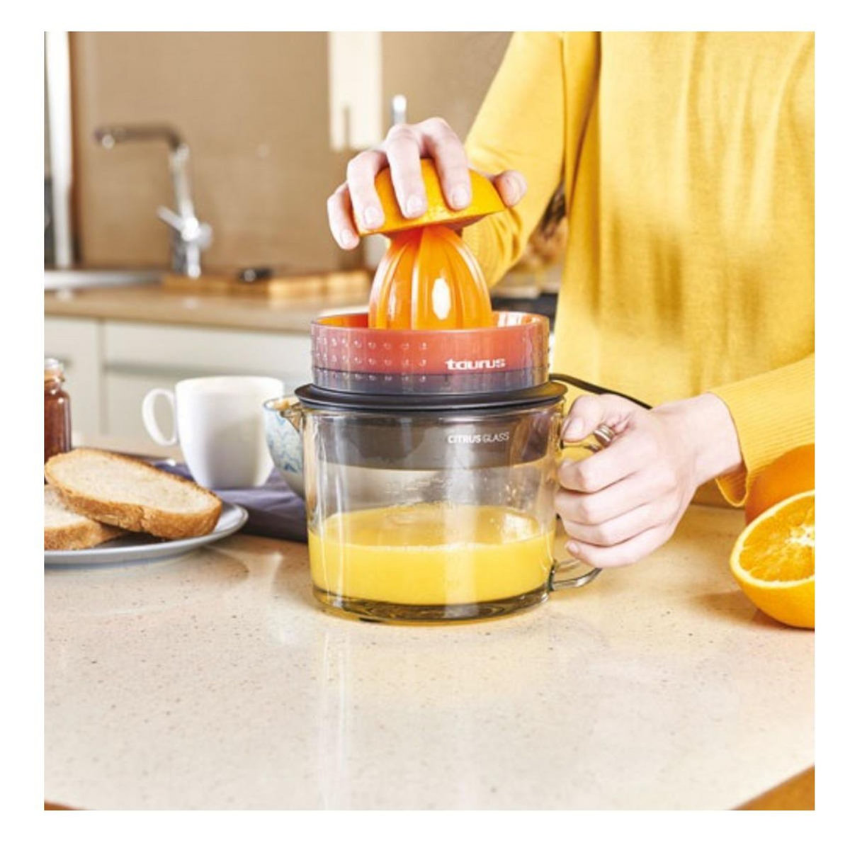 Taurus Presse-agrumes 30w transparent, noir et orange - 924254000