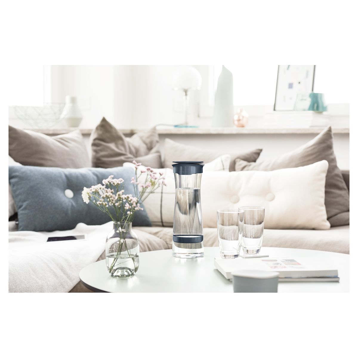 BRITA Bouteille filtrante gris foncé + 1 filtre MicroDisc inclus               