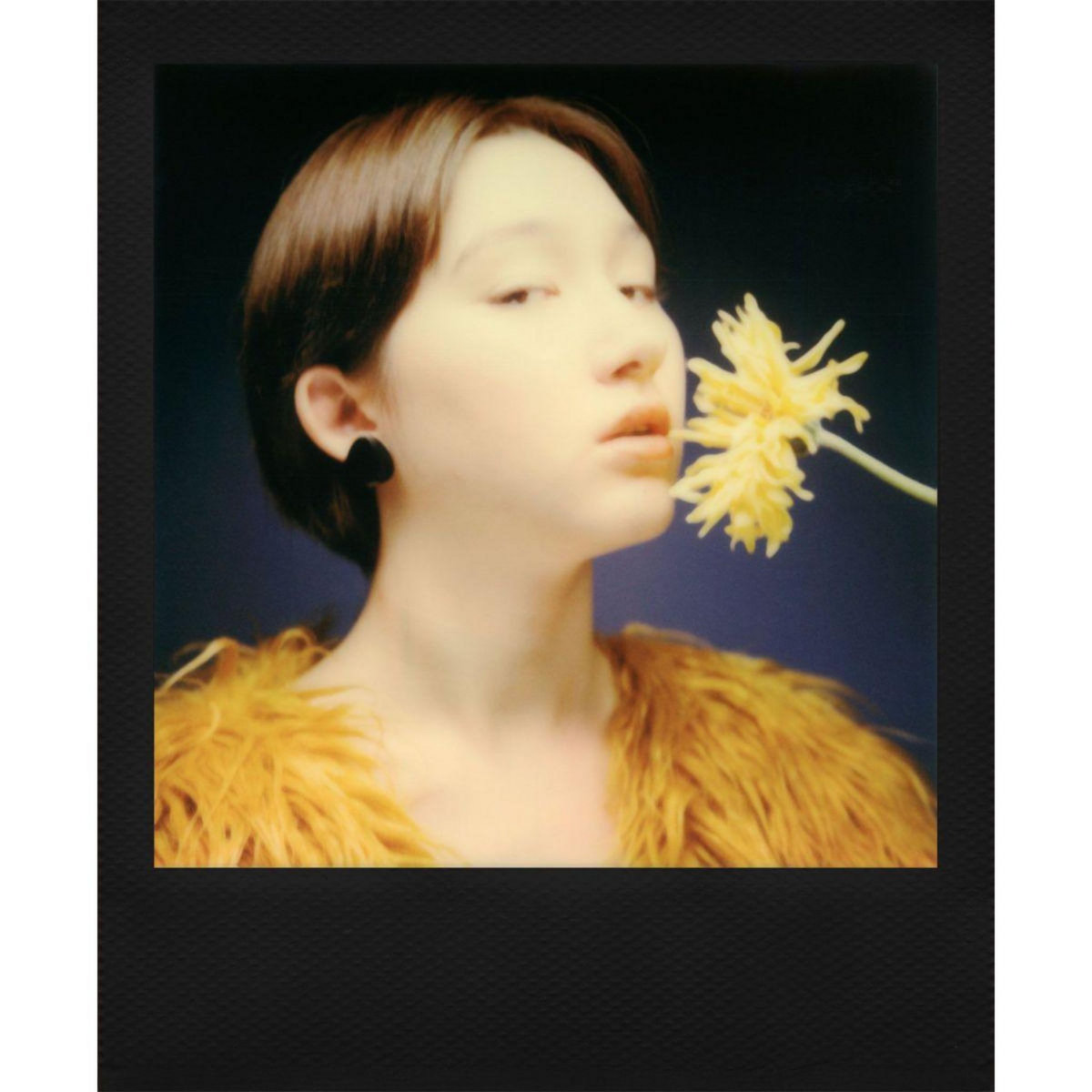 POLAROID Papier photo instantané Color film iType Black Frame (x8)