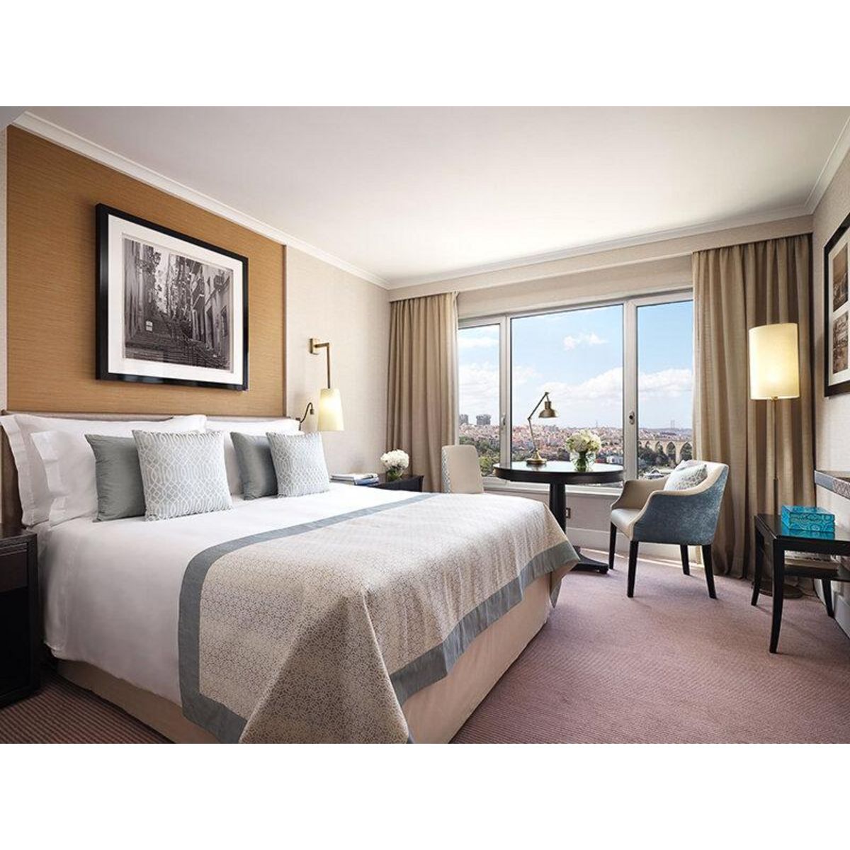 Smartbox Coffret cadeau Saint-Valentin : un séjour romantique de 3 jours en Europe - Coffret Cadeau Séjour