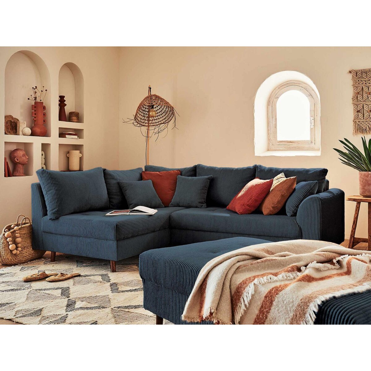 LISA DESIGN Rune - canapé d'angle gauche - 4 places - avec pouf d'appoint - en velours côtelé