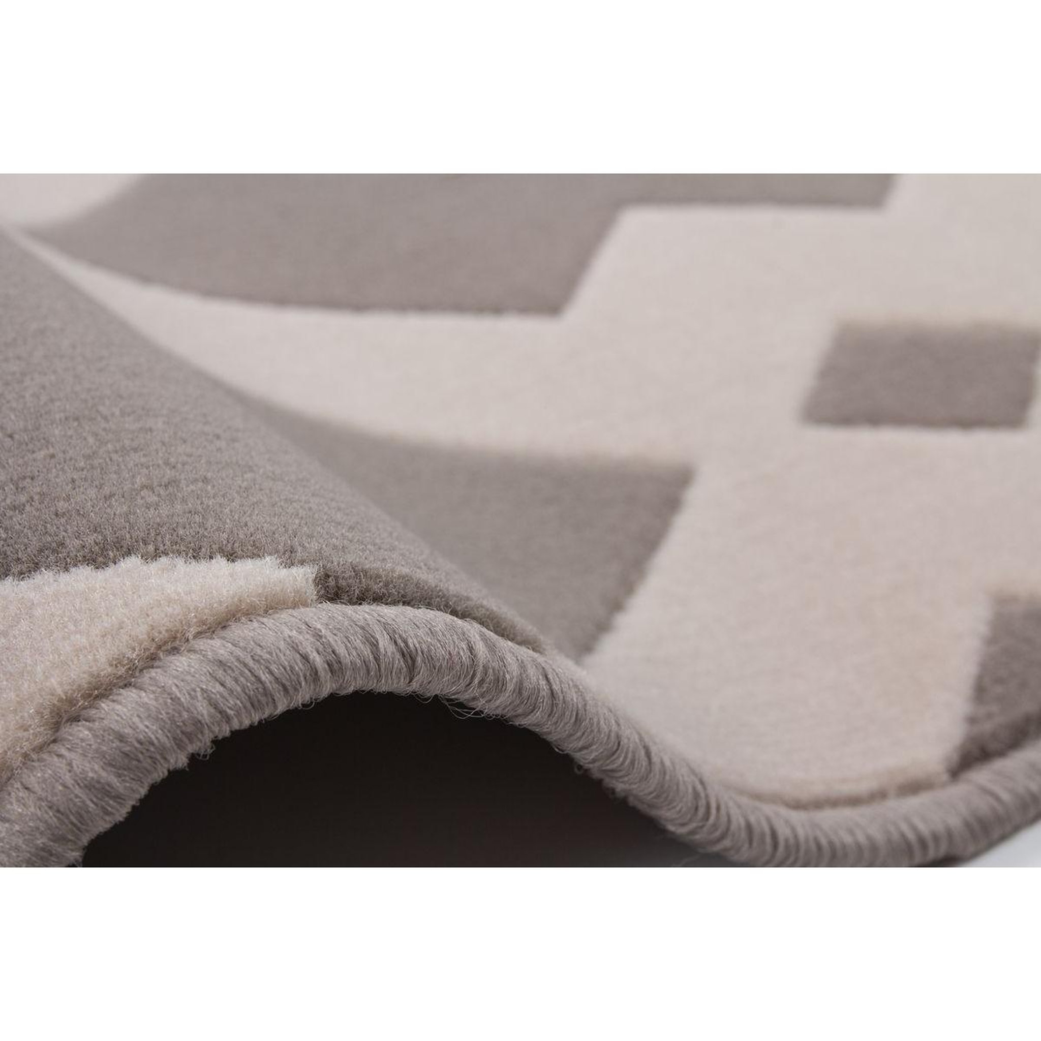 Voir la diapositive 3 : Paris Prix Tapis Ethnique à Poils Courts  Now I  Taupe
