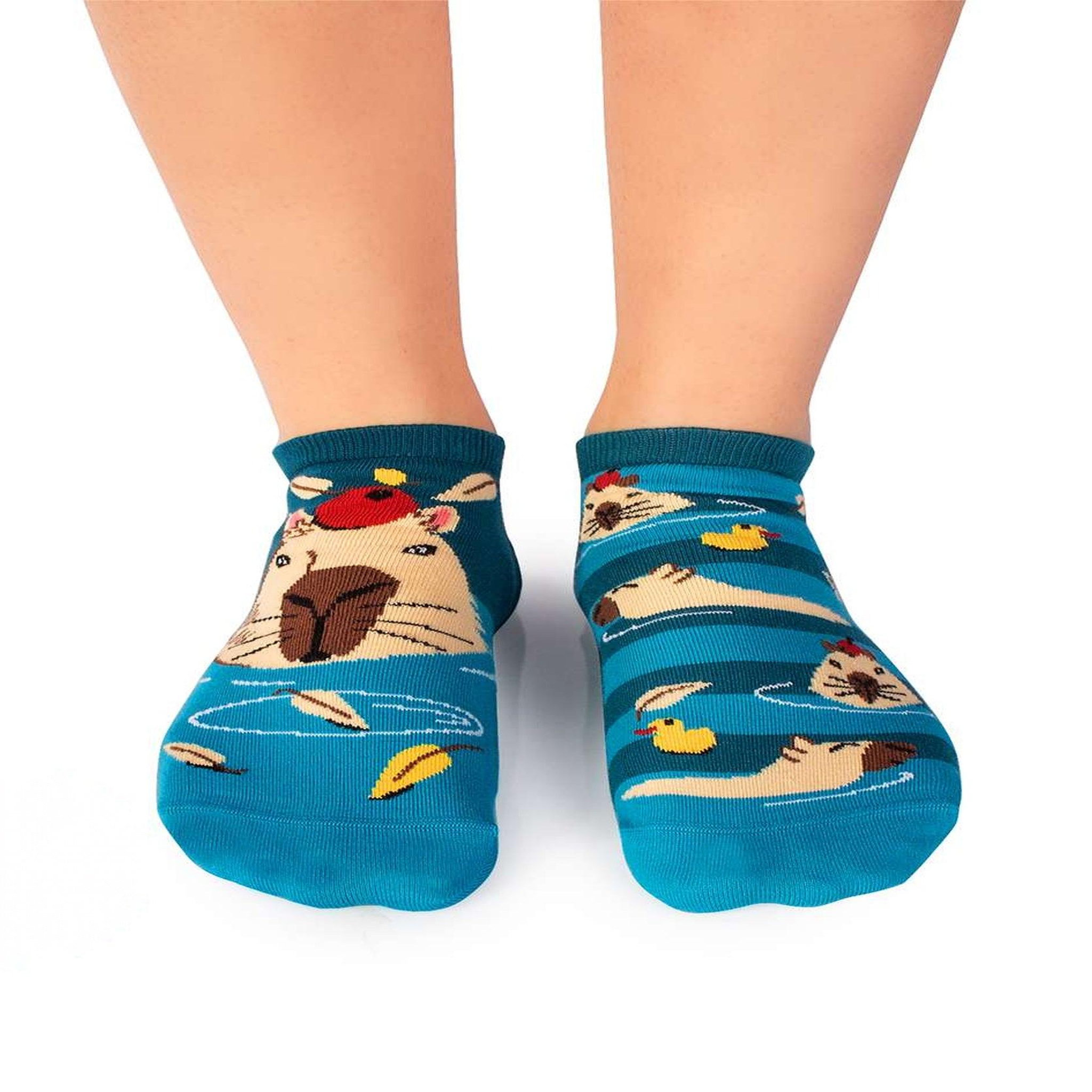 PIRIN HILL Socquettes arty georges le capybara - turquoise. Coloris disponibles : Bleu