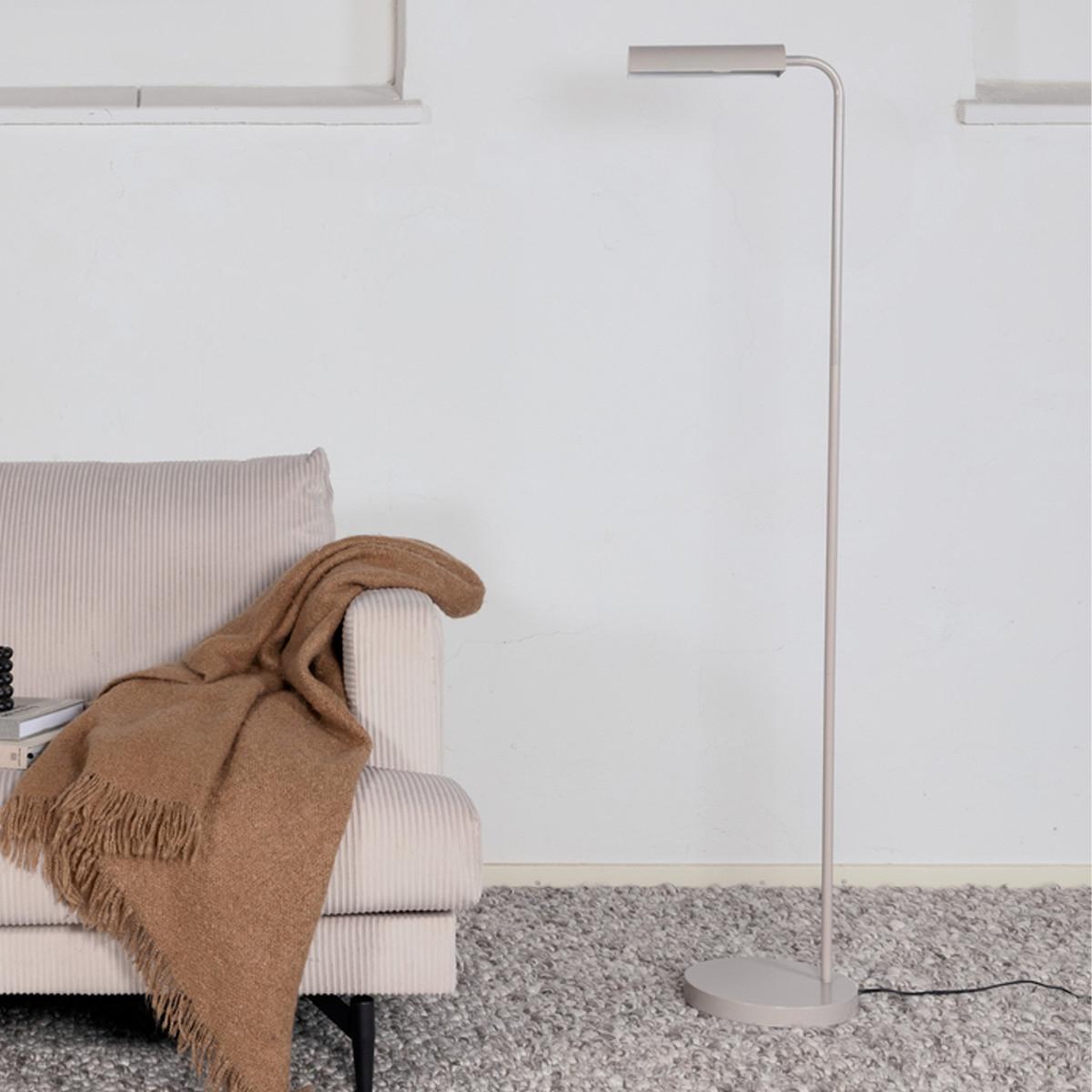 Voir la diapositive 4 : Paris Prix Lampadaire design  harmonica  144cm beige