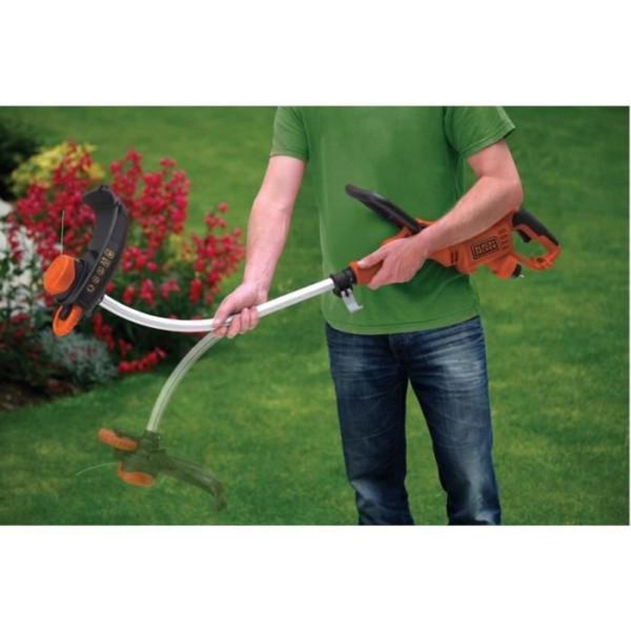 Voir la diapositive 5 : Black et Decker Coupe-bordure électrique BLACK+DECKER - GL8033 - 800W - 33 cm