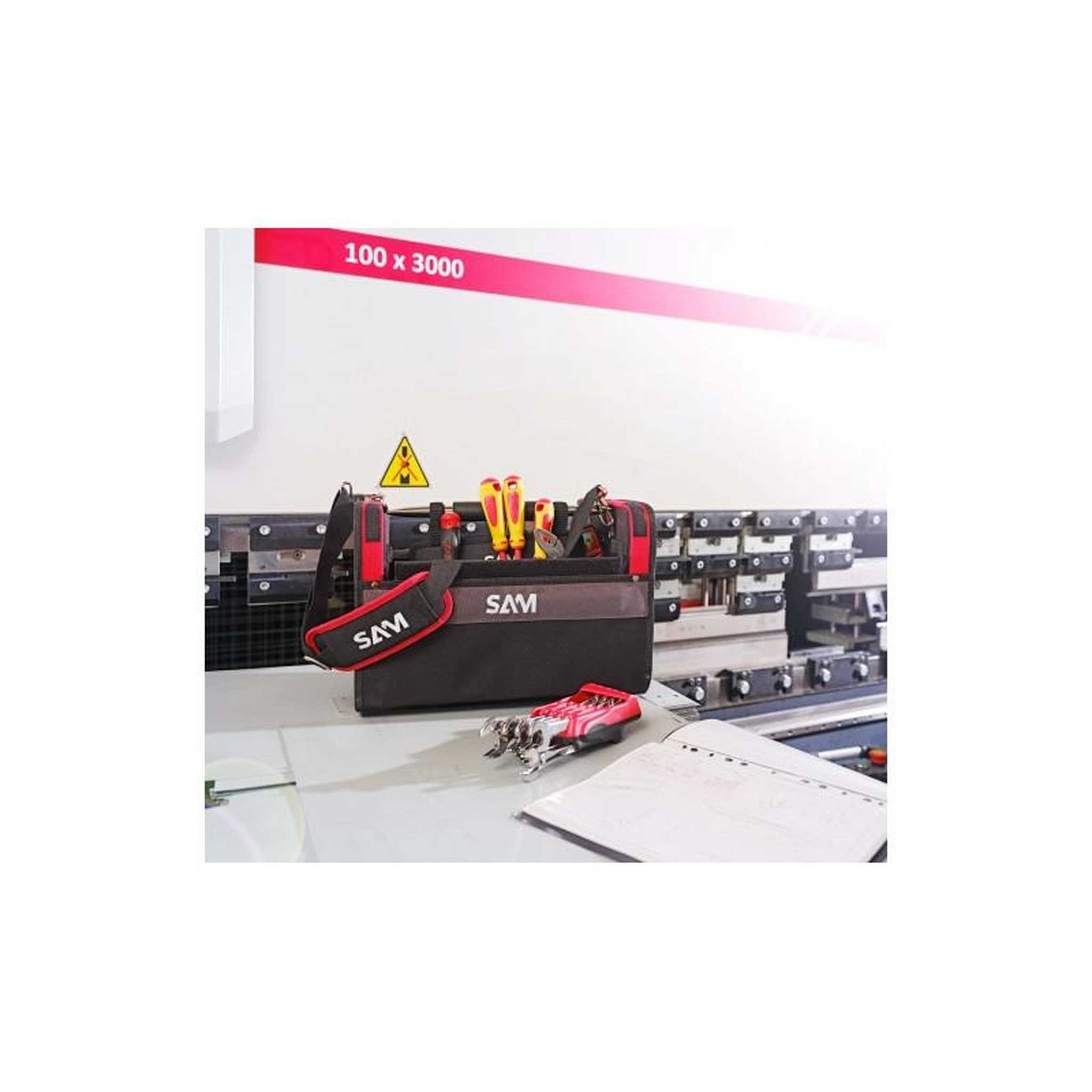 Voir la diapositive 2 : SAM OUTILLAGE Caisse à outils textile 30L SAM OUTILLAGE BAG 2N