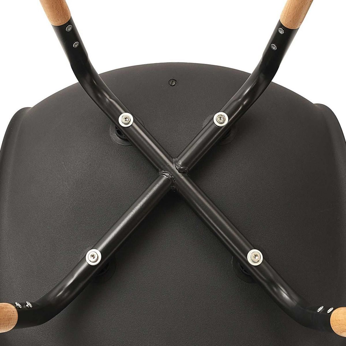 The Home Deco Factory Lot de 4 Chaises scandinave Phenix en polypropylène et métal