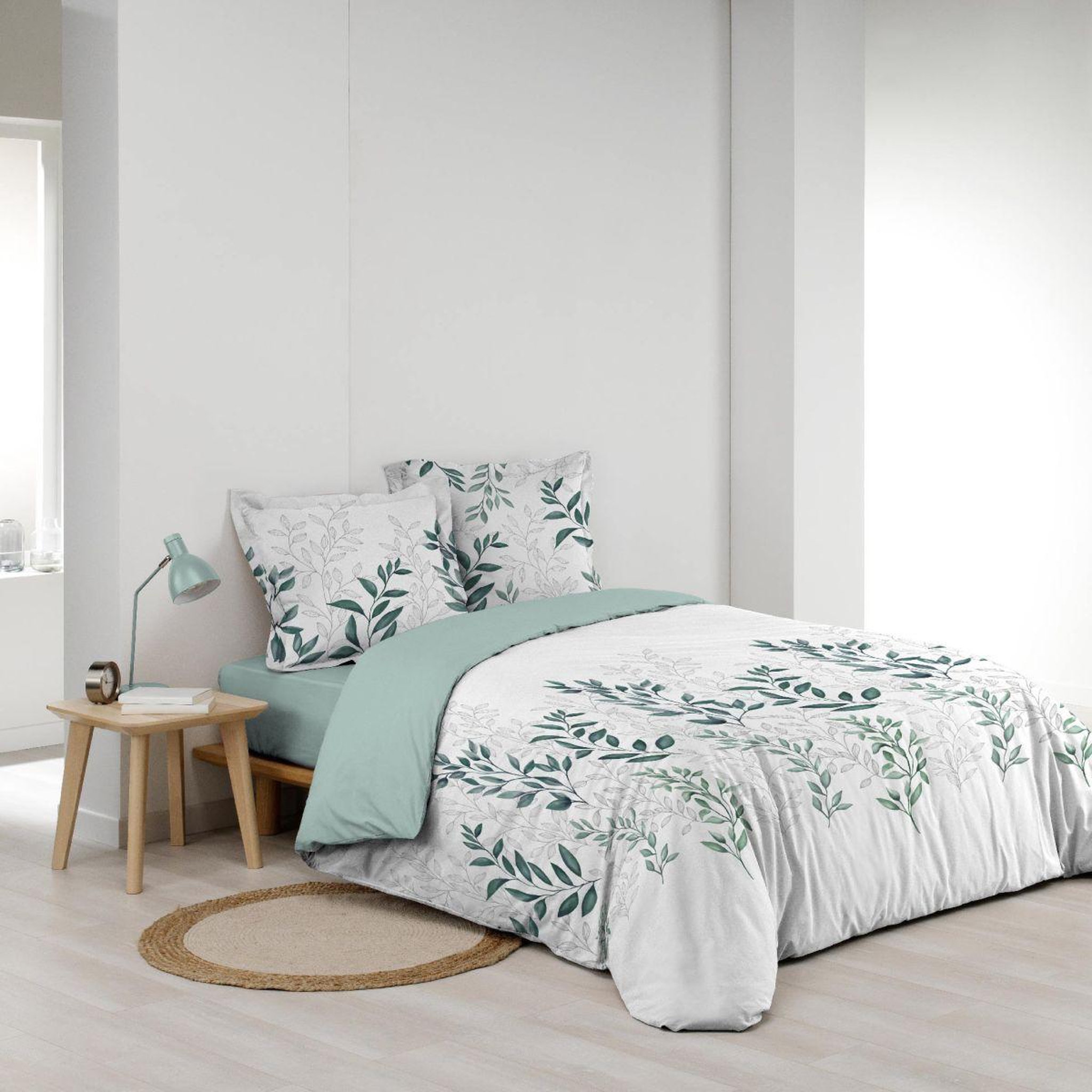 Voir la diapositive 2 : Douceur d'Intérieur Parure de lit 3 pièces  wendy  260x240cm vert