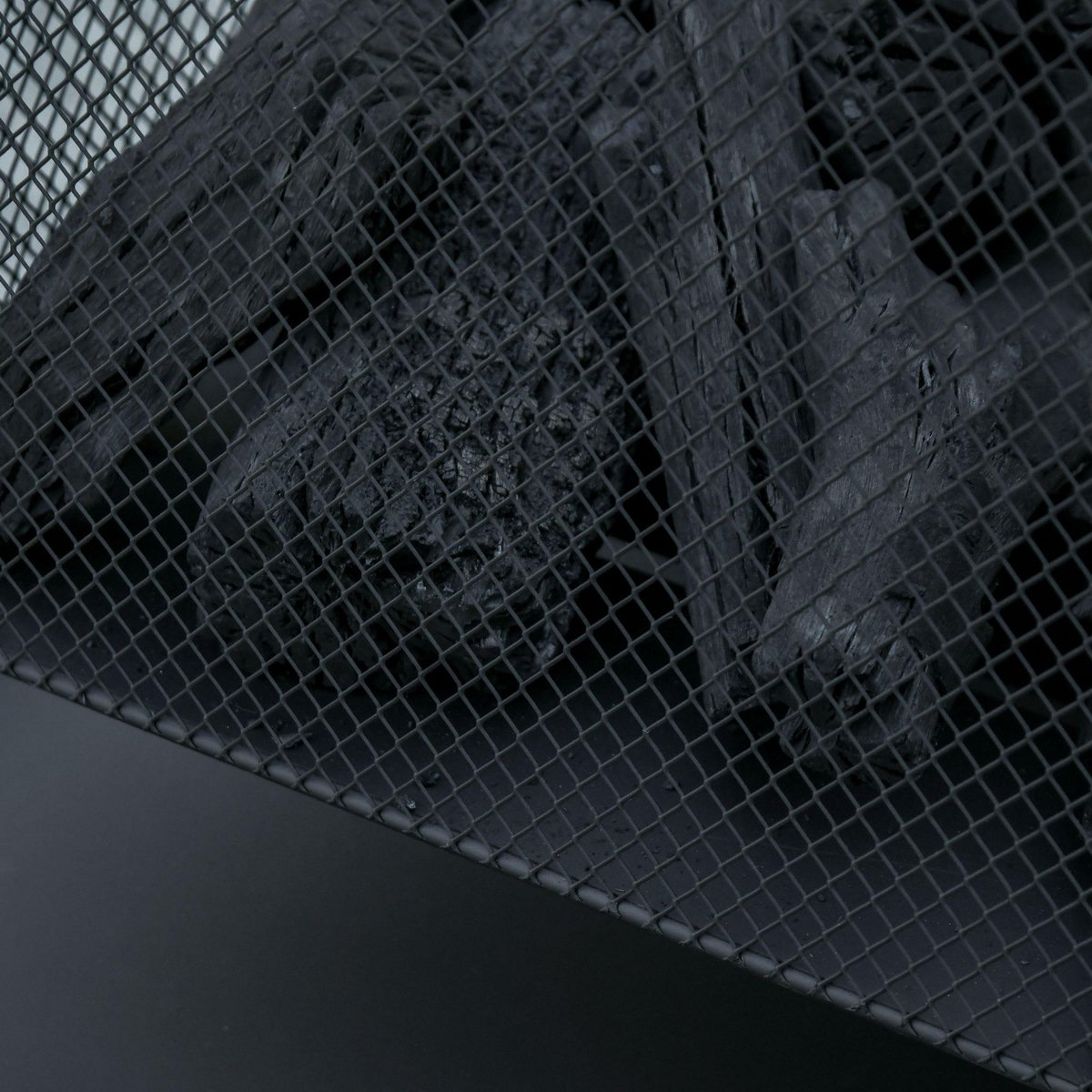 OUTSUNNY Brasero cheminée foyer extérieur carré avec tisonnier dim. 45L x 45l x 43H cm métal noir