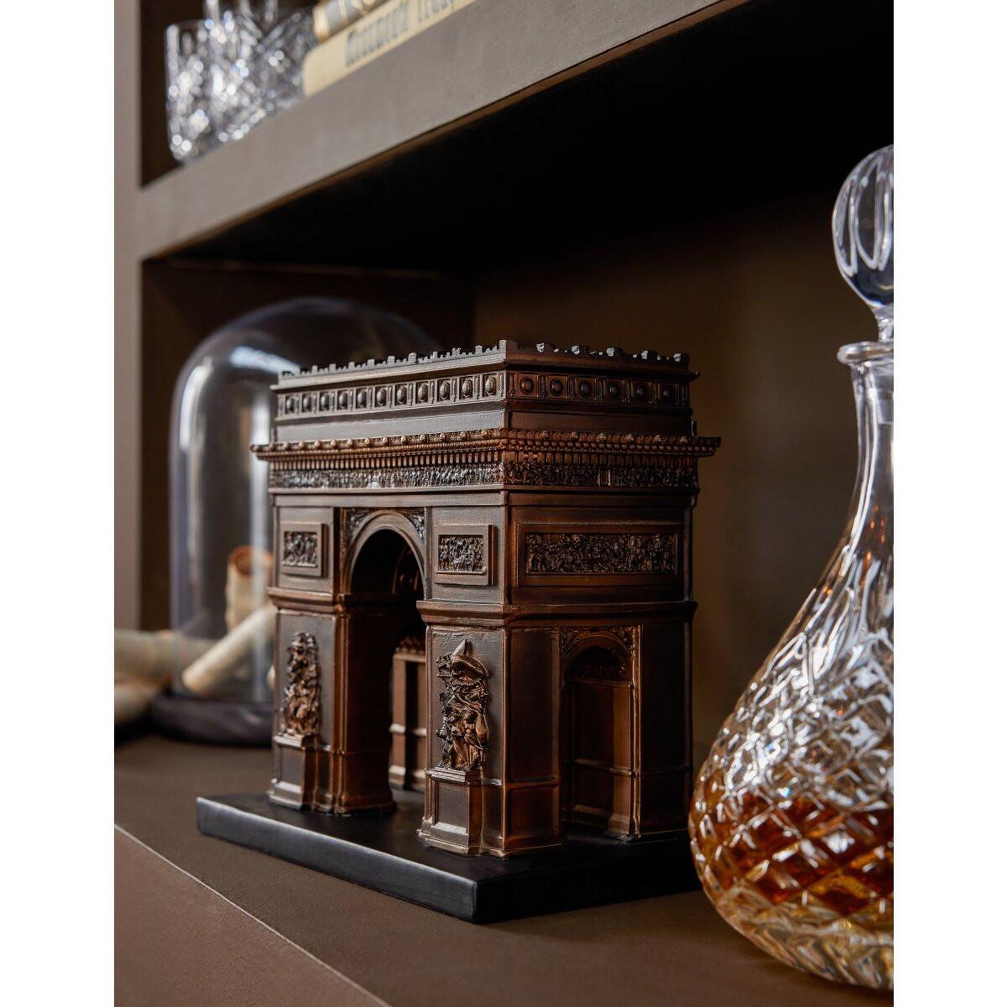 Voir la diapositive 5 : J-LINE Arc de triomphe déco en résine  ilse  23cm bronze