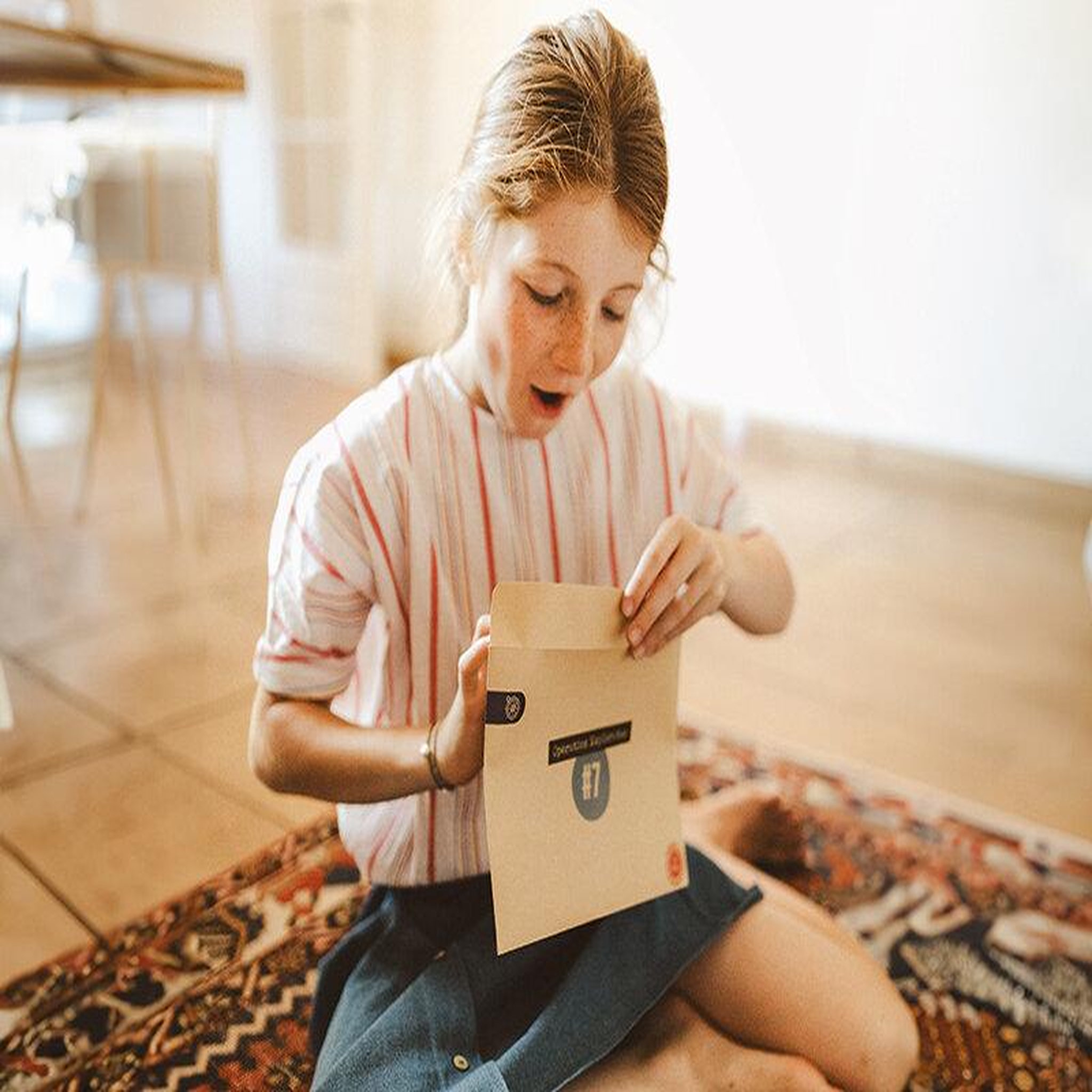 Voir la diapositive 5 : Smartbox 7 jours d'enquête pour les vacances - Coffret Cadeau Multi-thèmes