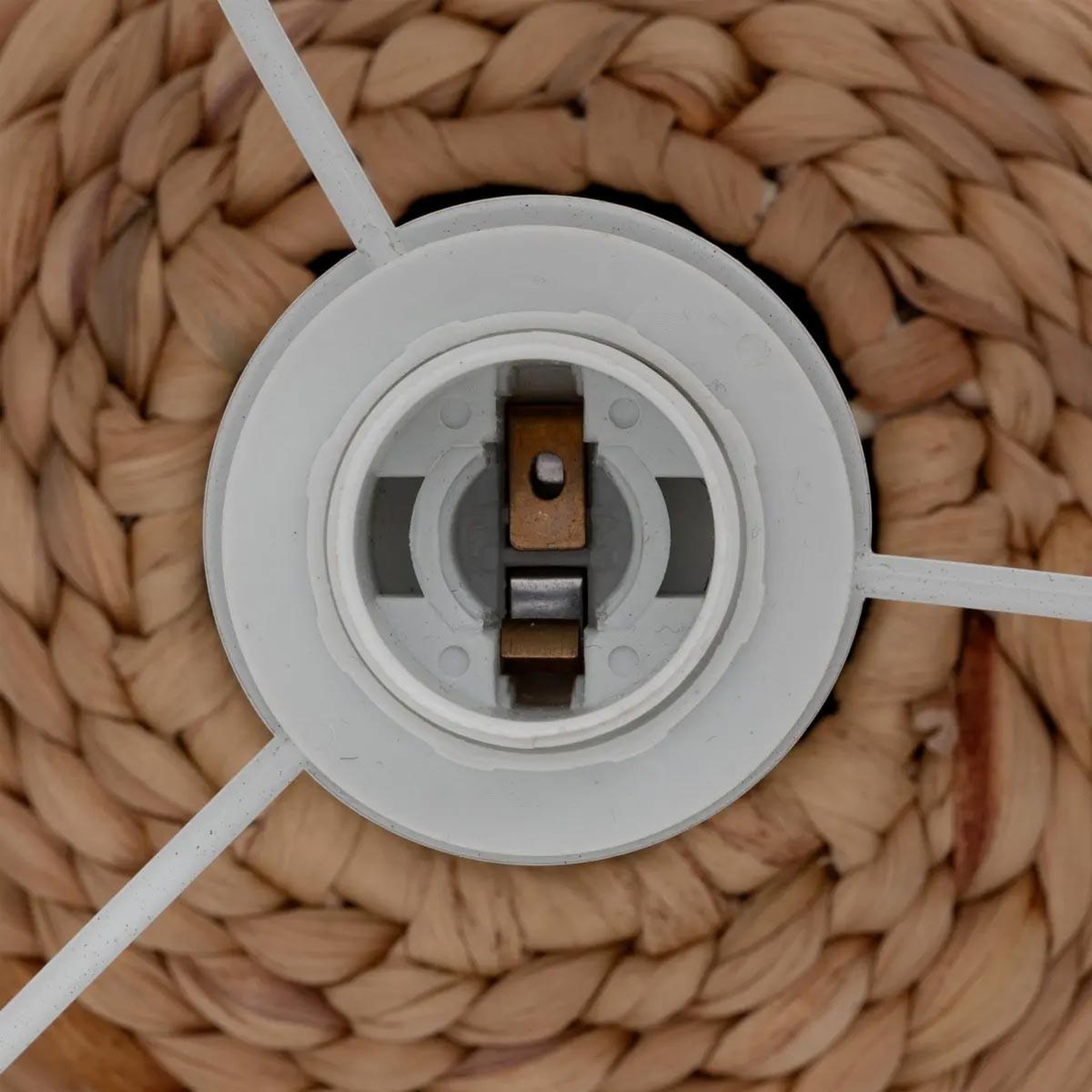 Voir la diapositive 3 : ATMOSPHERA Lampe à poser boule en jacinthe  sand  37cm naturel
