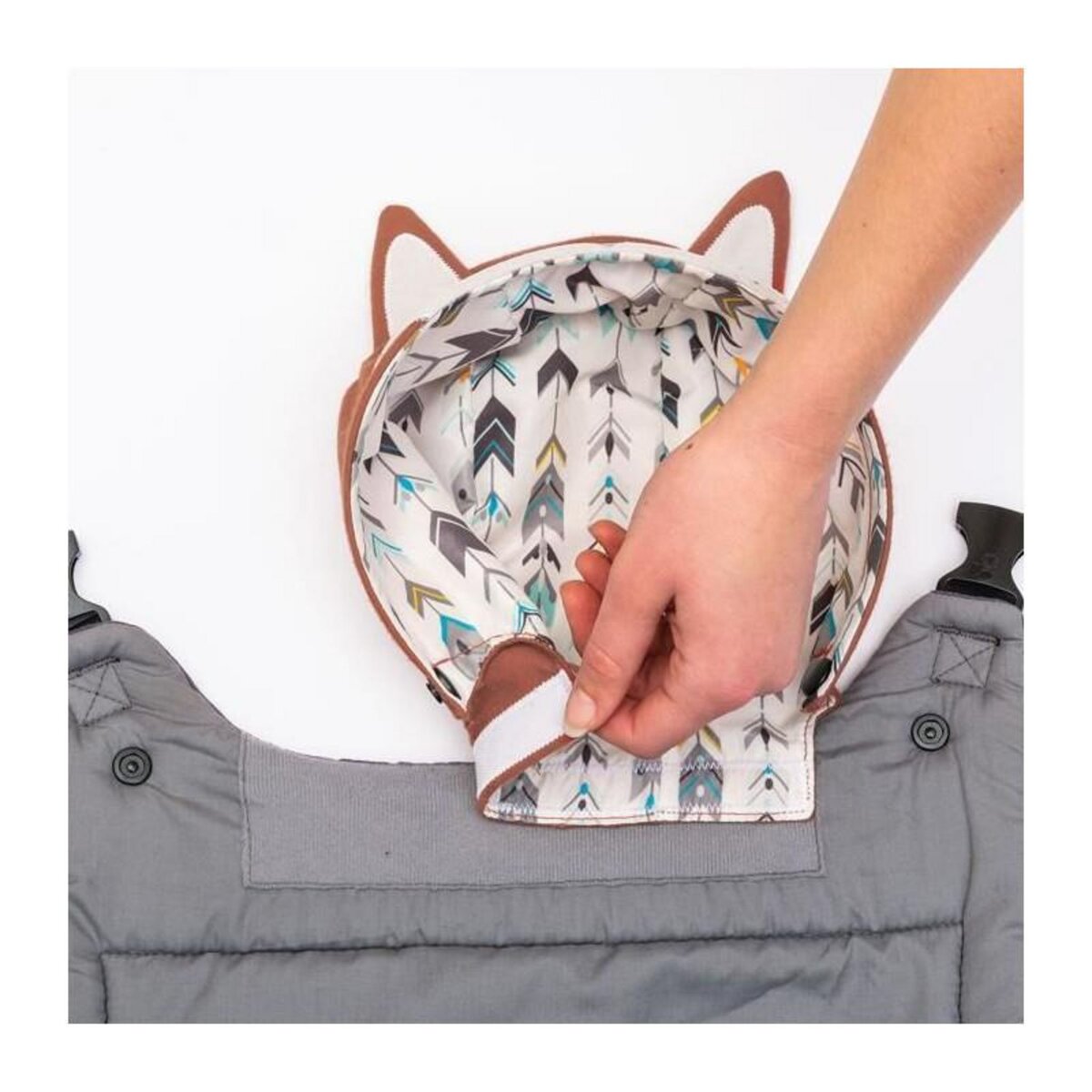 INFANTINO Porte-Bébé INFANTINO Cuddle Up Renard - 2 modes : ventral face et dorsal