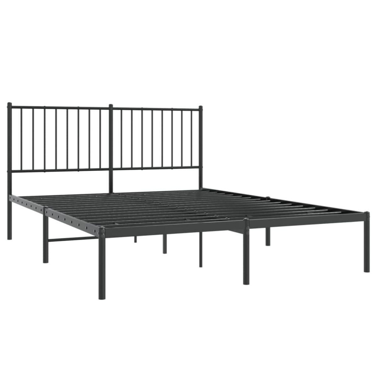 VIDAXL Cadre de lit metal sans matelas avec tete de lit noir 140x190cm