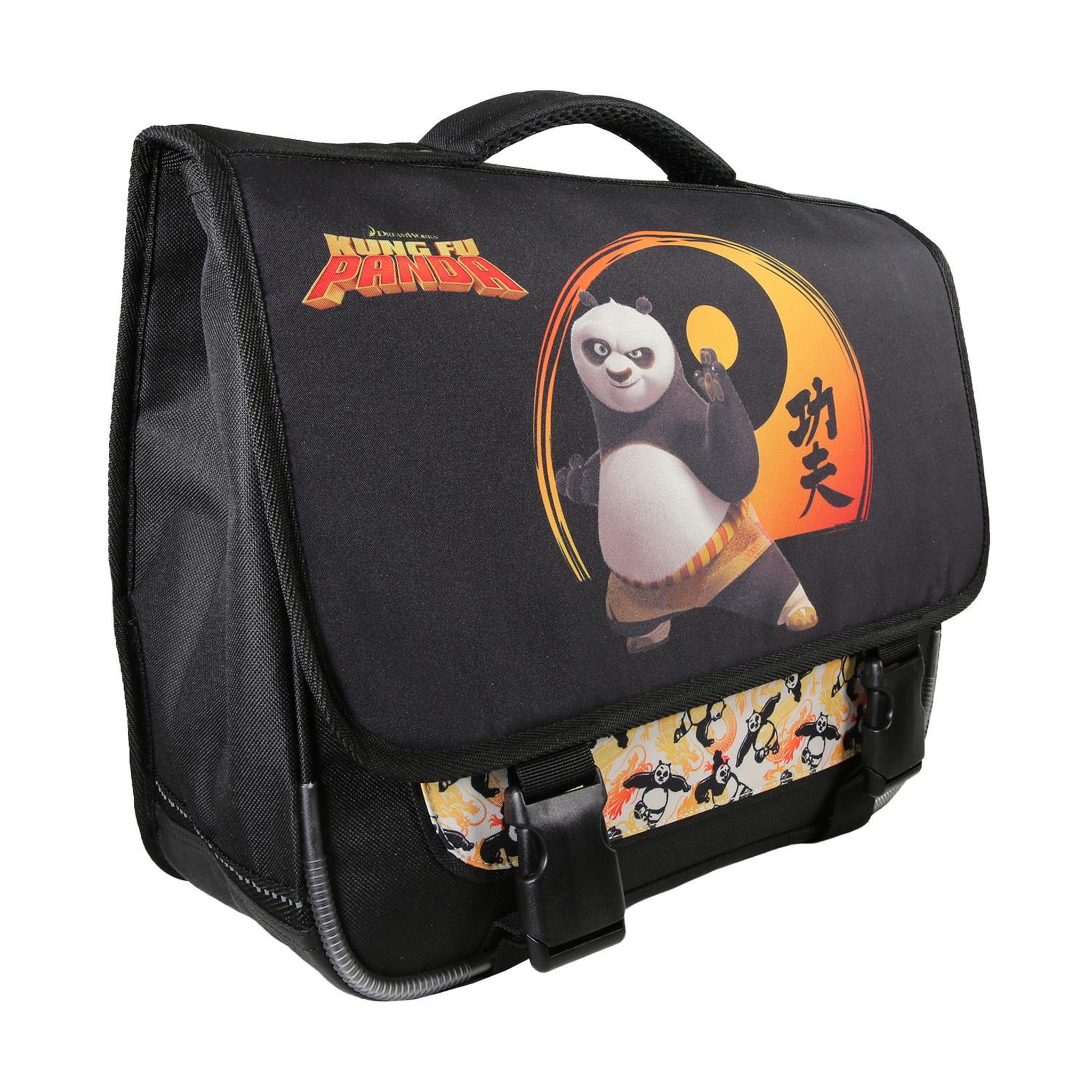 Voir la diapositive 2 : Bagtrotter Cartable Scolaire Primaire 38cm Kung Fu Panda Noir  2 Compartiments - Bagtrotter
