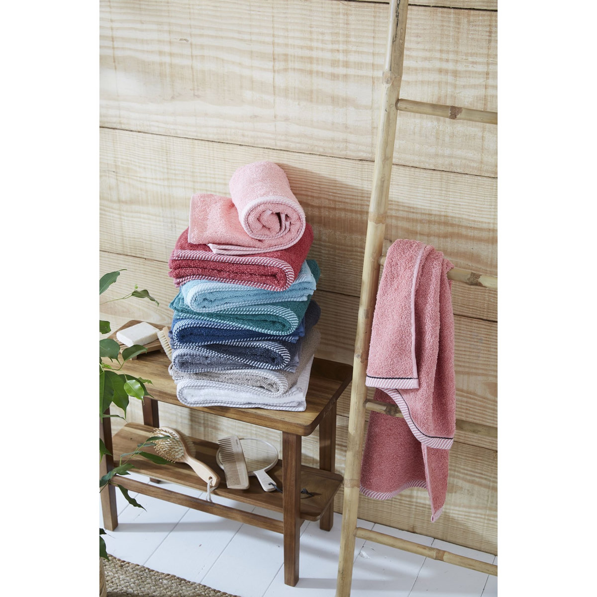 ACTUEL Drap de douche uni en coton 450 g/m²