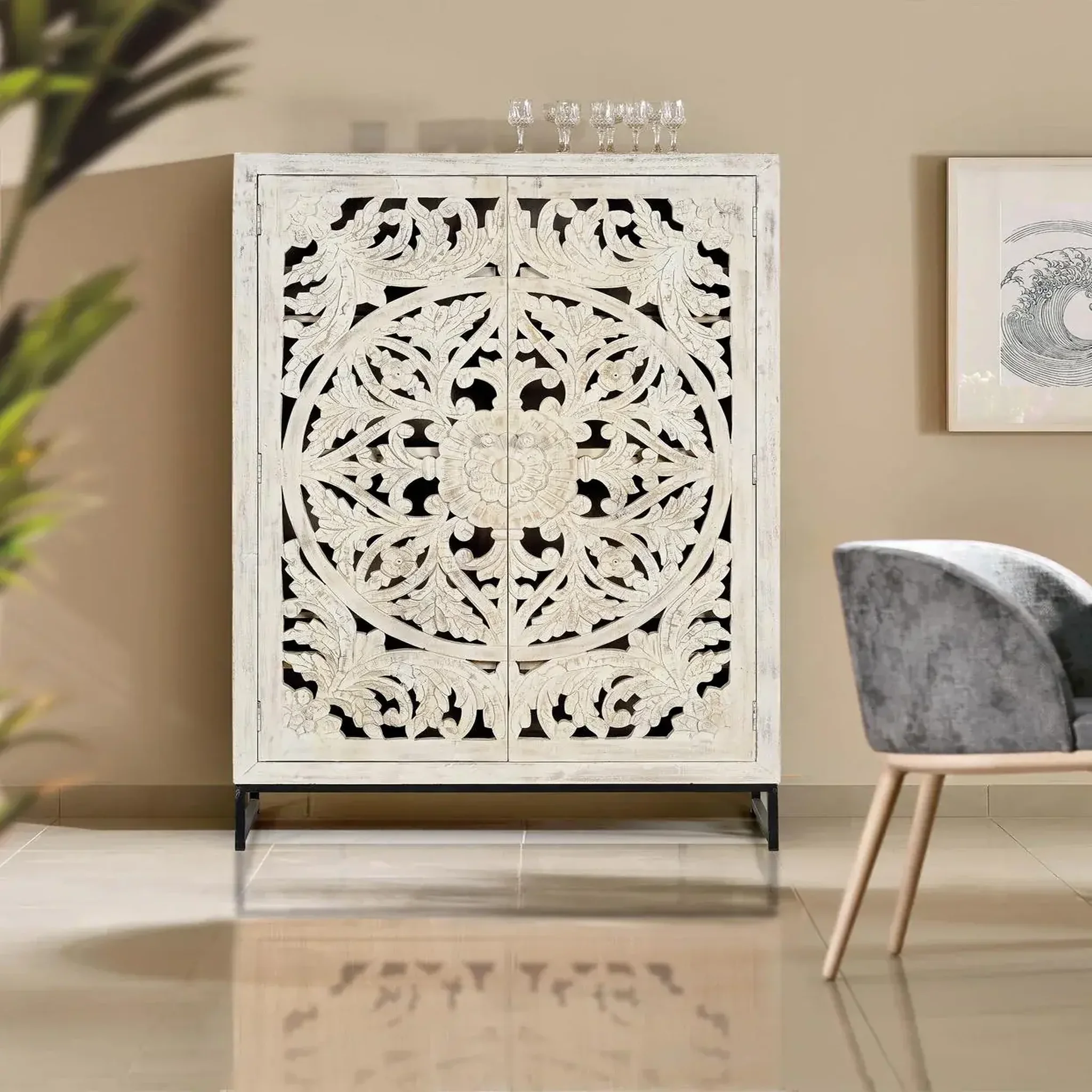 Voir la diapositive 2 : GINER Y COLOMER SL Vaisselier en bois de manguier 110 cm style ethnique boho sculpté