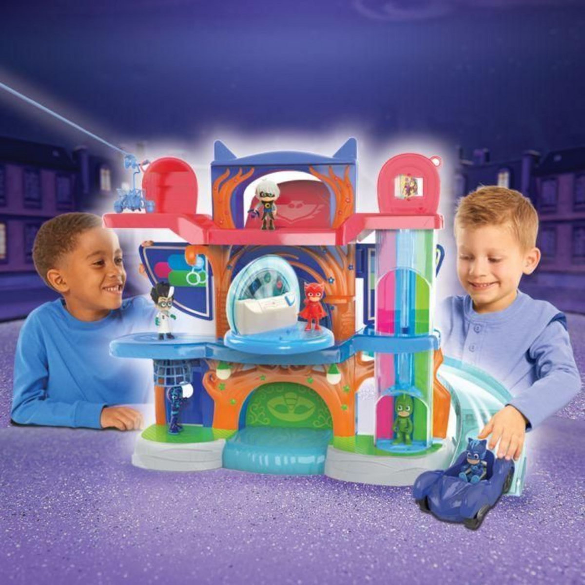 GIOCHI PREZIOSI Playset quartier général deluxe avec voiture et figurine - Pyjamasques 