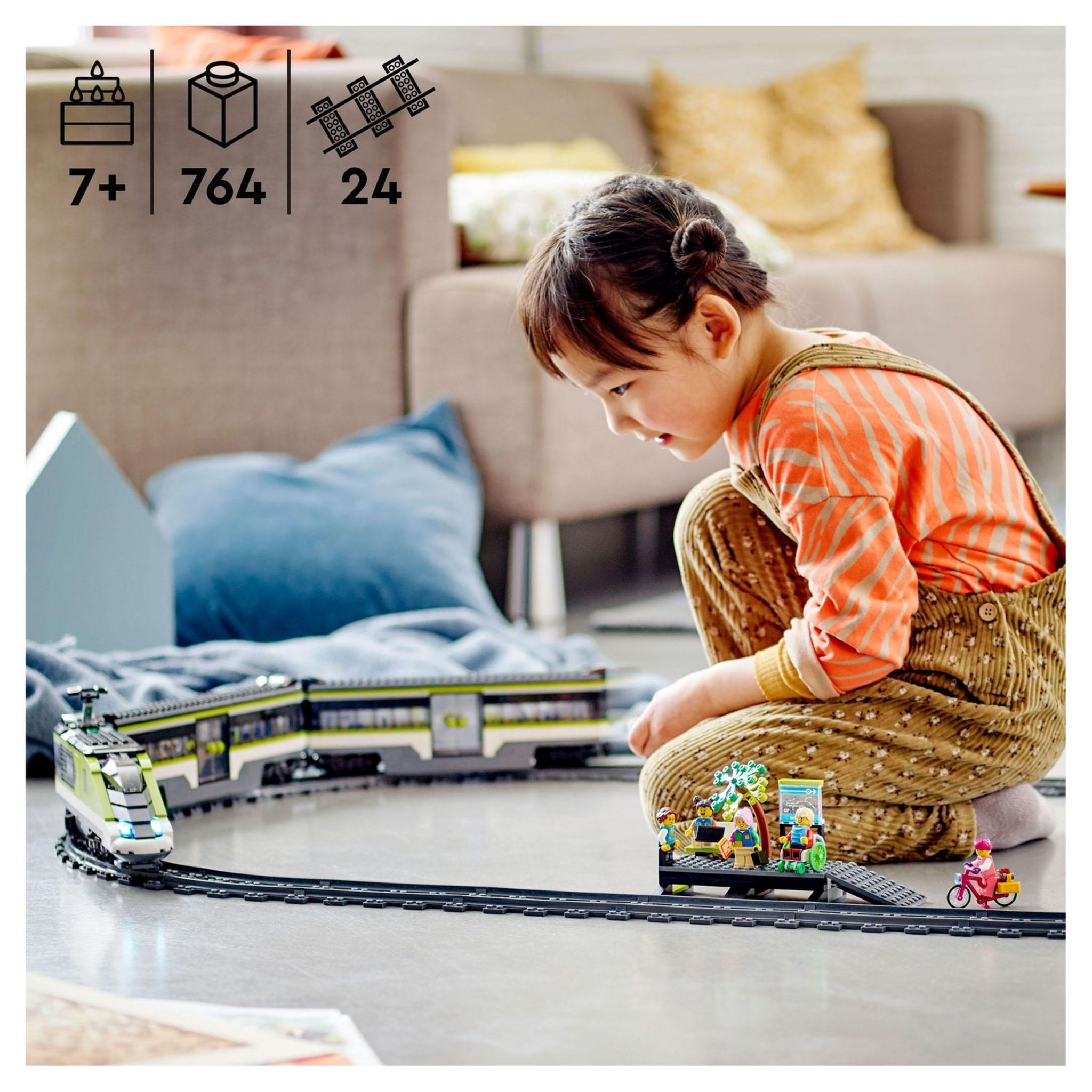 LEGO City 60337 Le Train de Voyageurs Express, Jouet Télécommandé avec Phares Fonctionnels