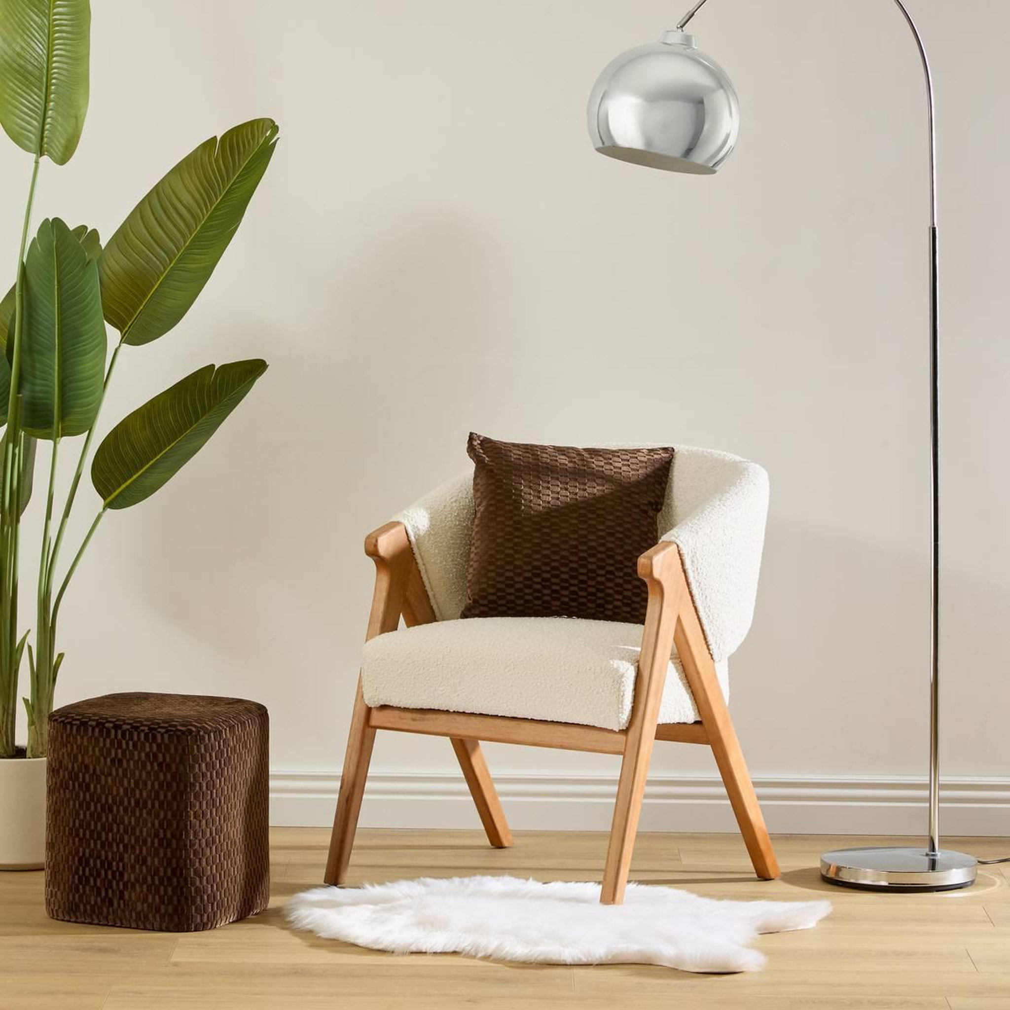 Voir la diapositive 5 : ATMOSPHERA Pouf en Velours  Selia  38cm Marron Tonka