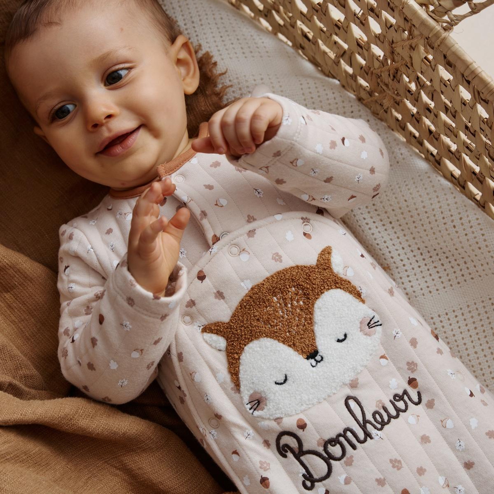 Voir la diapositive 6 : PETIT BEGUIN Pyjama bébé matelassé ouverture pont caramel
