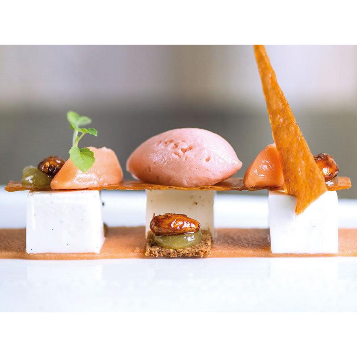 Smartbox 3 jours en hôtel 4* avec repas en restaurant gastronomique à Strasbourg - Coffret Cadeau Multi-thèmes